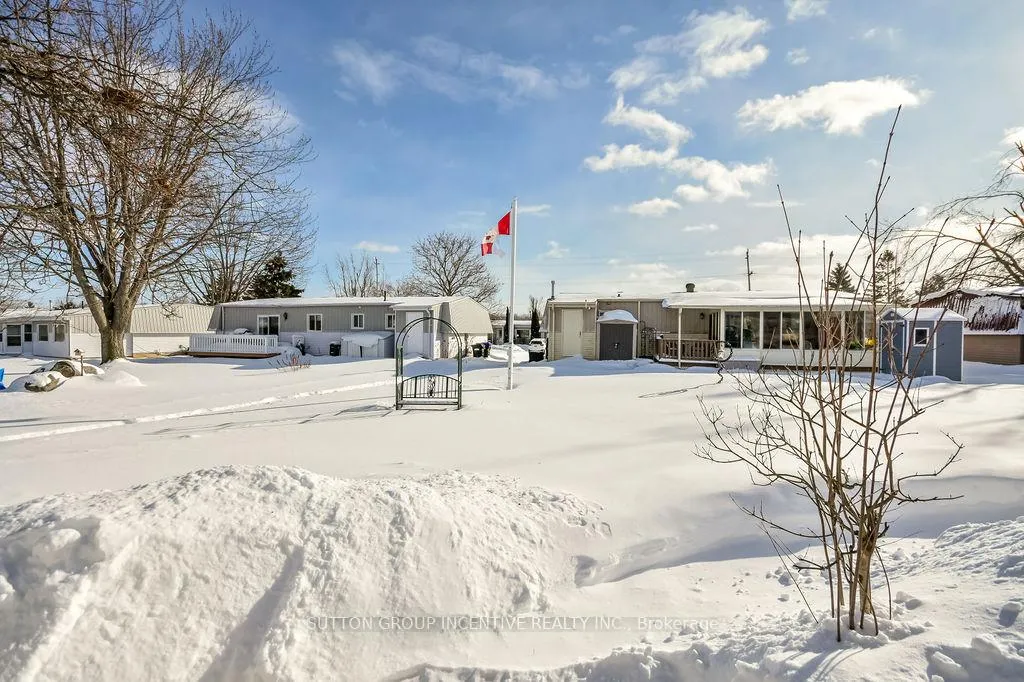 Photo 44 of 7 Gander Cove, Innisfil, Rural Innisfil — HOMEH