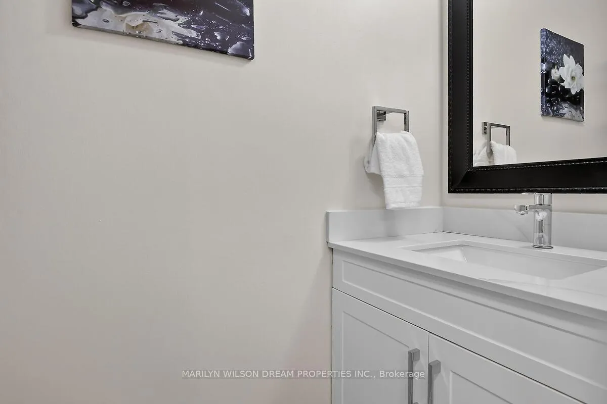 Photo 14 of 136 Bentbrook Crescent, Ottawa, Barrhaven - Heritage Park — HOMEH