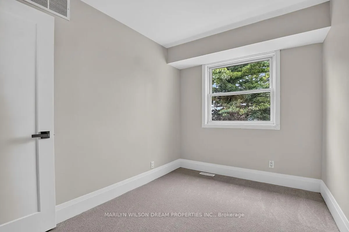 Photo 28 of 136 Bentbrook Crescent, Ottawa, Barrhaven - Heritage Park — HOMEH