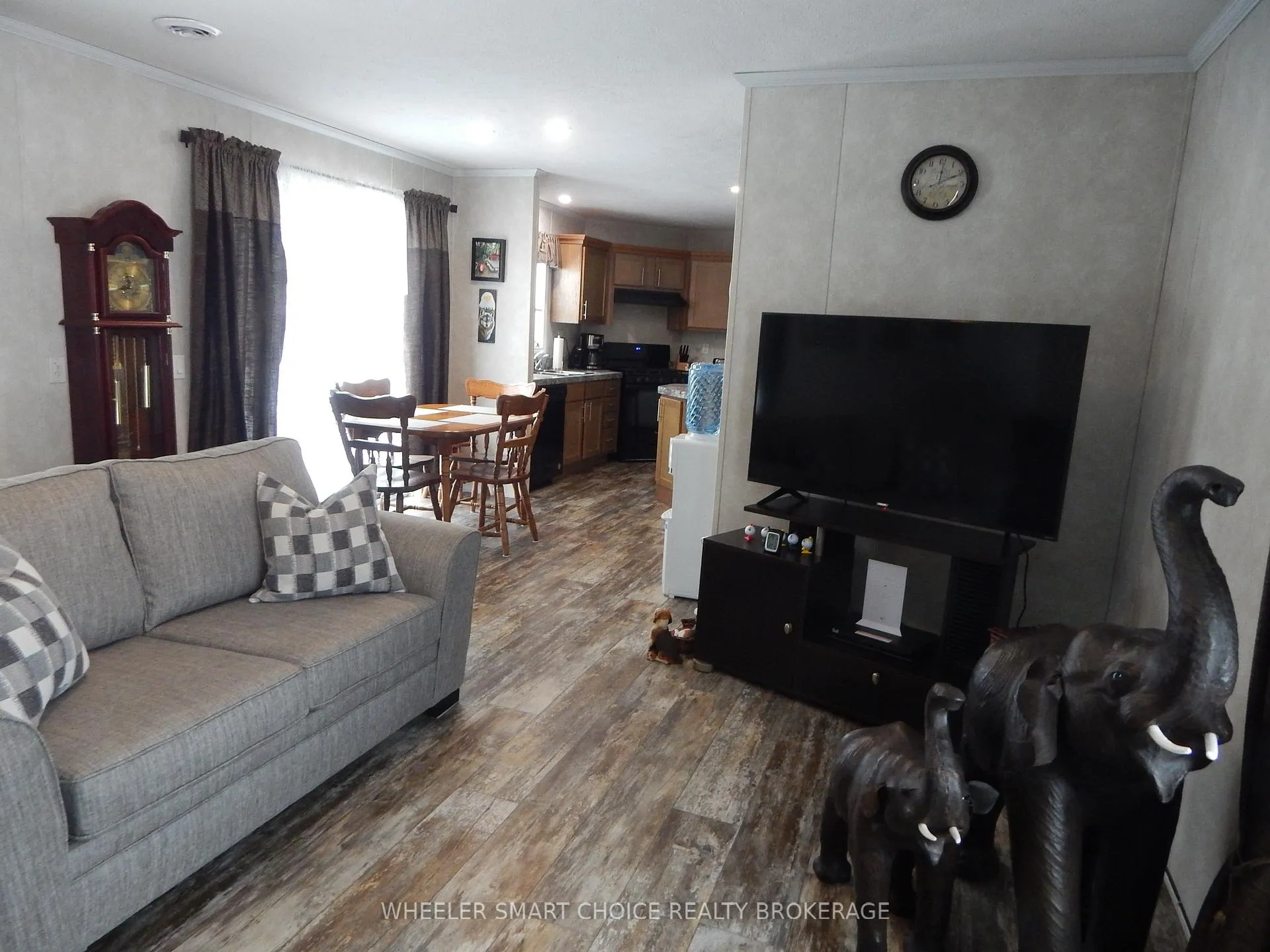 Photo 18 of 2729 Crows Nest Road E, North Stormont, North Stormont (Roxborough) Twp — HOMEH