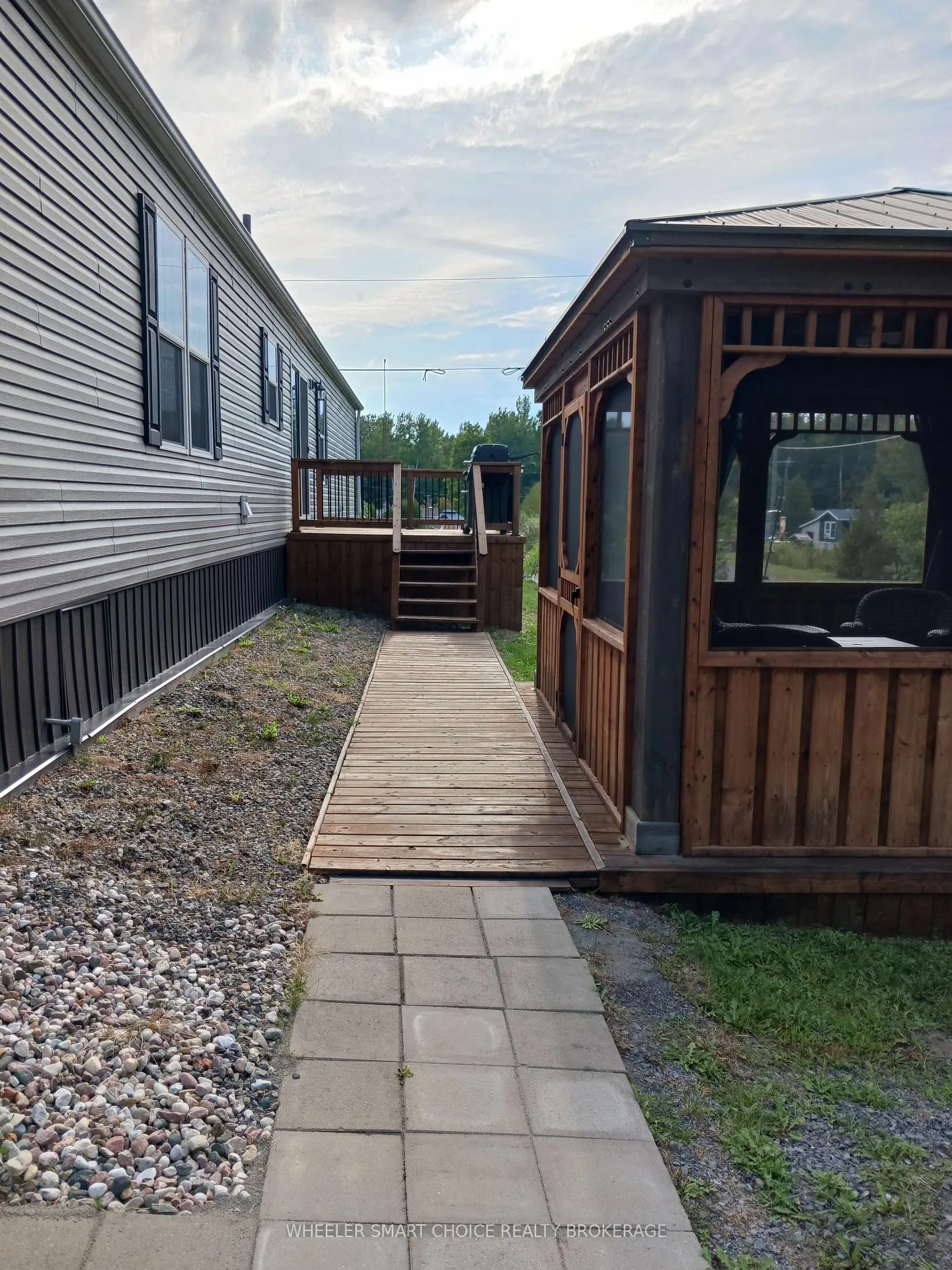 Photo 37 of 2729 Crows Nest Road E, North Stormont, North Stormont (Roxborough) Twp — HOMEH