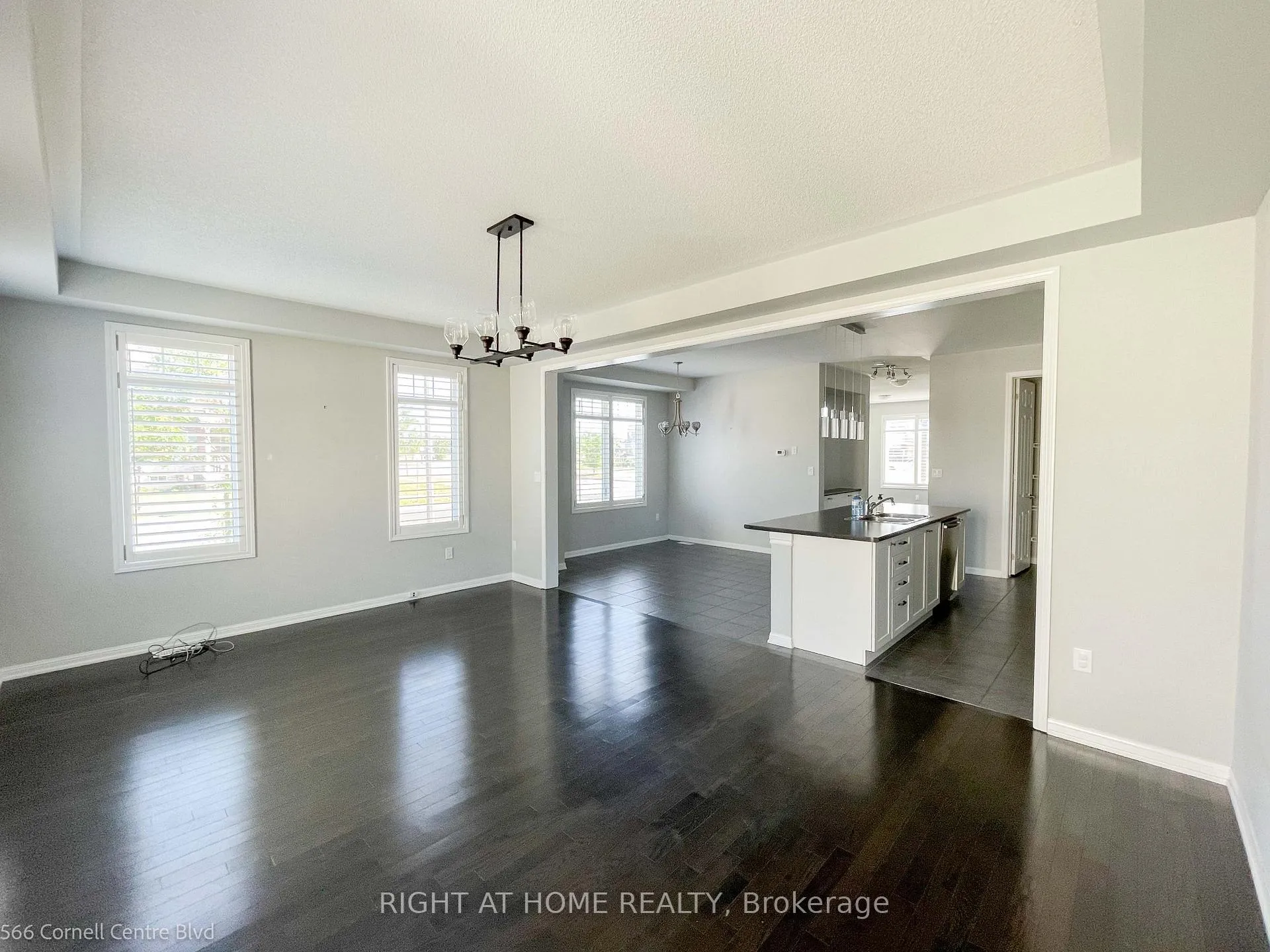 Photo 9 of 566 Cornell Centre Boulevard, Markham, Cornell — HOMEH