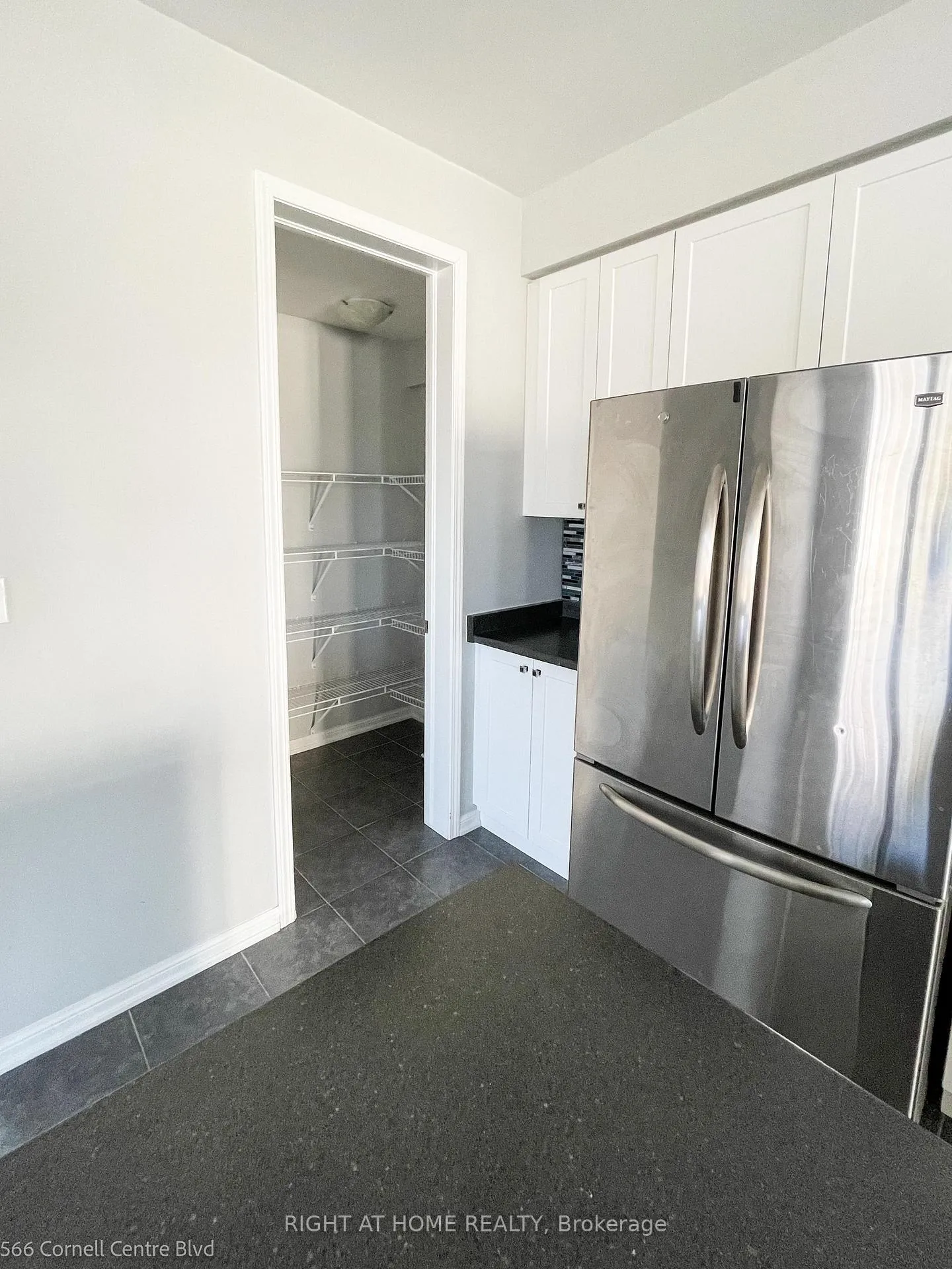 Photo 11 of 566 Cornell Centre Boulevard, Markham, Cornell — HOMEH