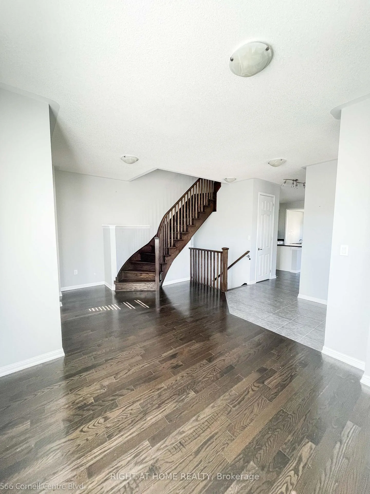 Photo 13 of 566 Cornell Centre Boulevard, Markham, Cornell — HOMEH