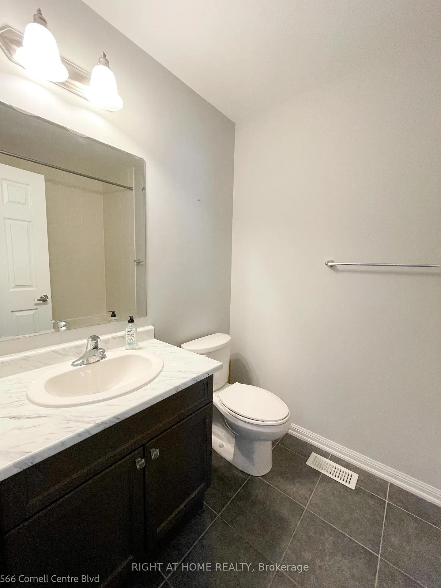 Photo 17 of 566 Cornell Centre Boulevard, Markham, Cornell — HOMEH