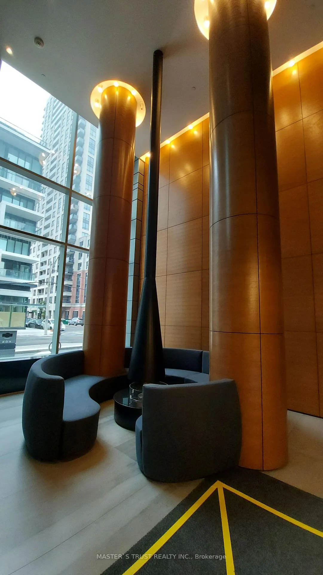 Front of Unit 1106, 68 Shuter Street