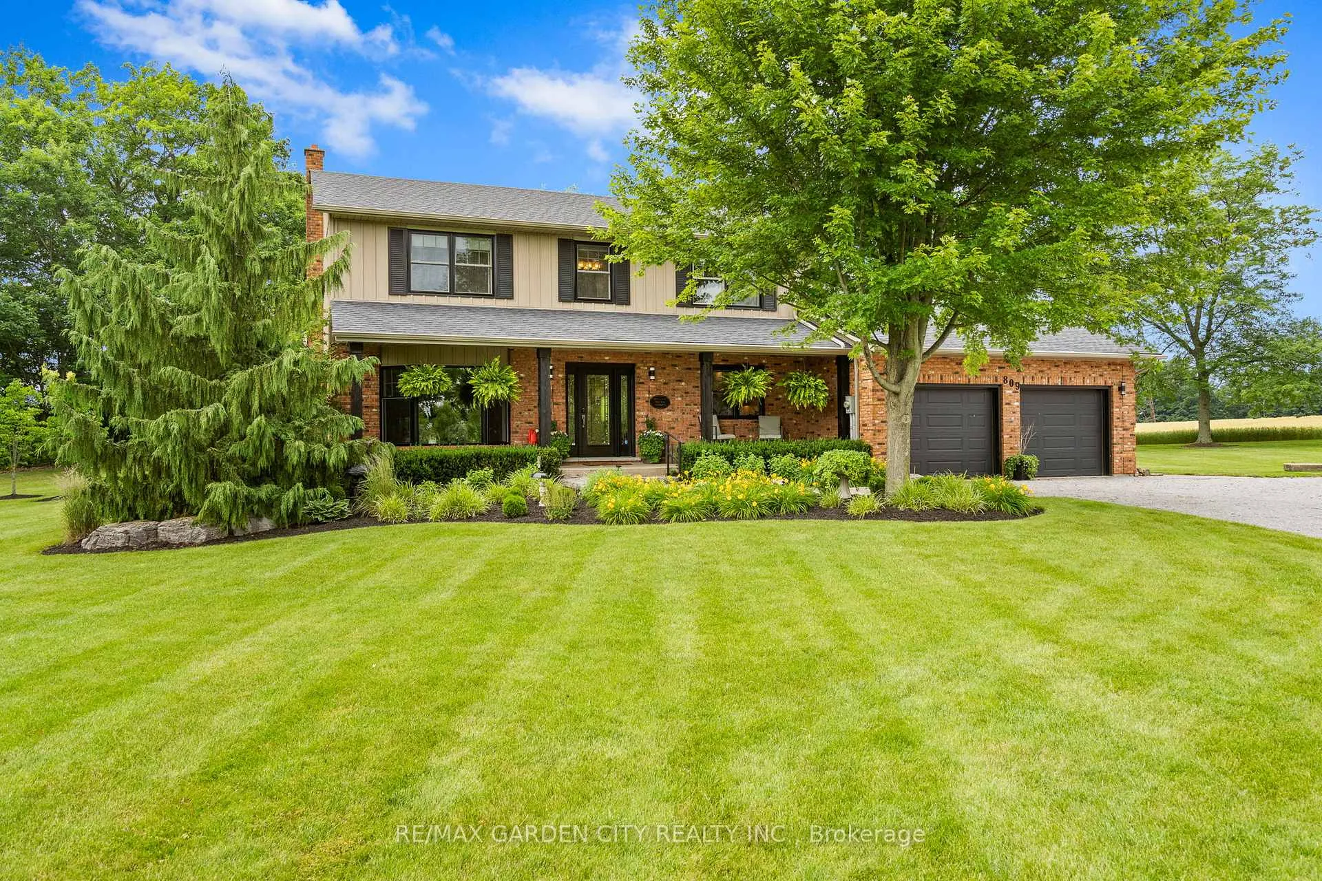 Photo 2 of 809 Kilman Road, Pelham, North Pelham — HOMEH