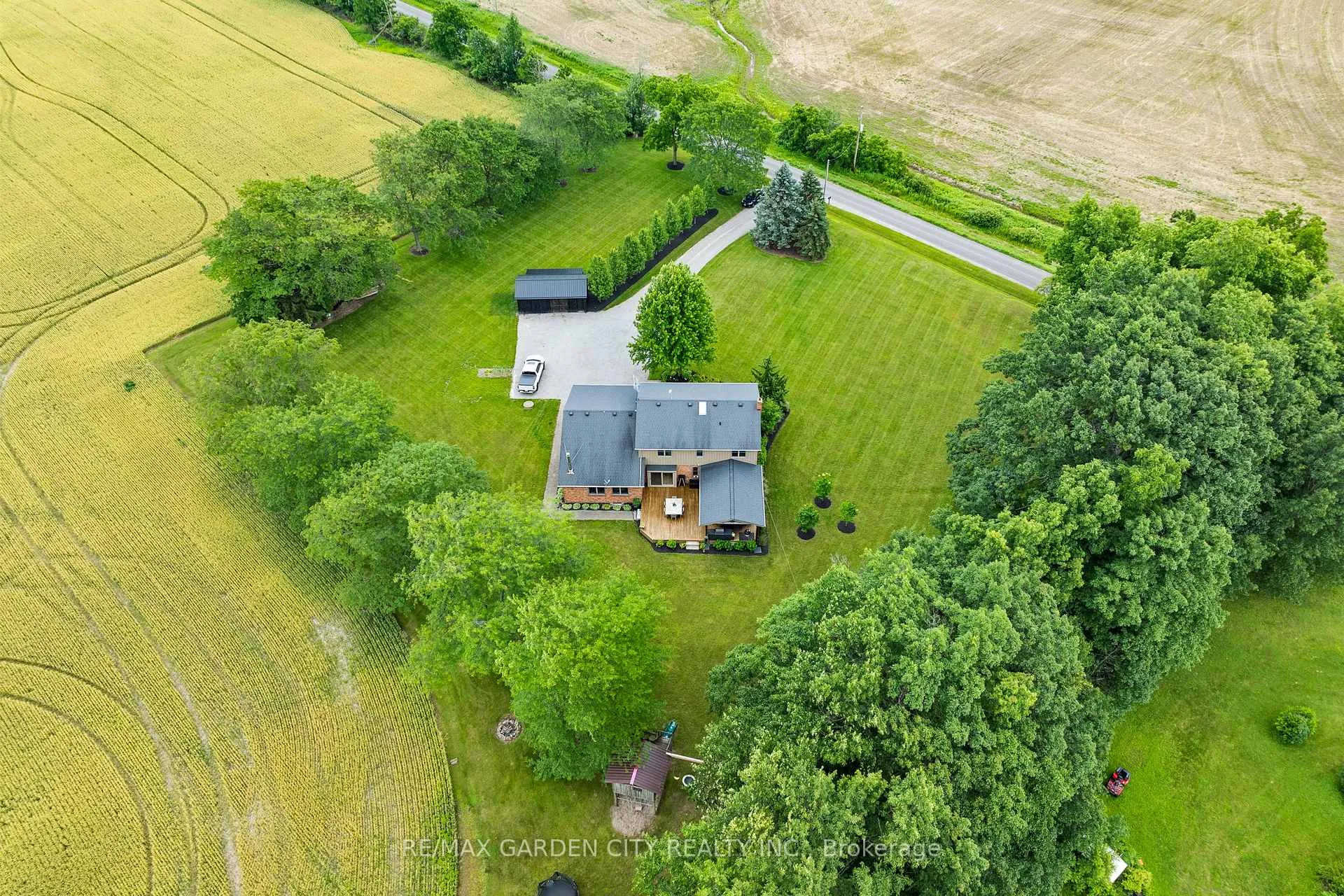 Photo 11 of 809 Kilman Road, Pelham, North Pelham — HOMEH