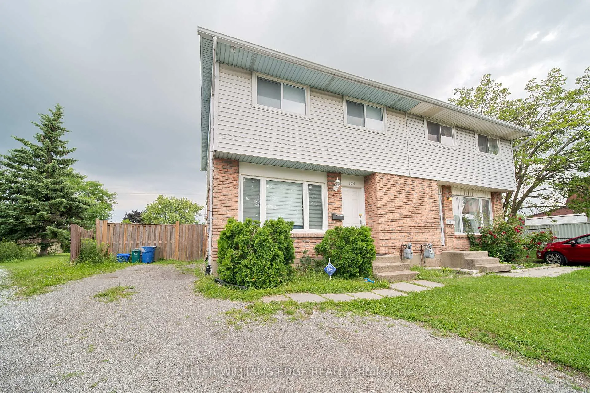 Photo 1 of 124 Romy Crescent, Thorold, Confederation Heights — HOMEH
