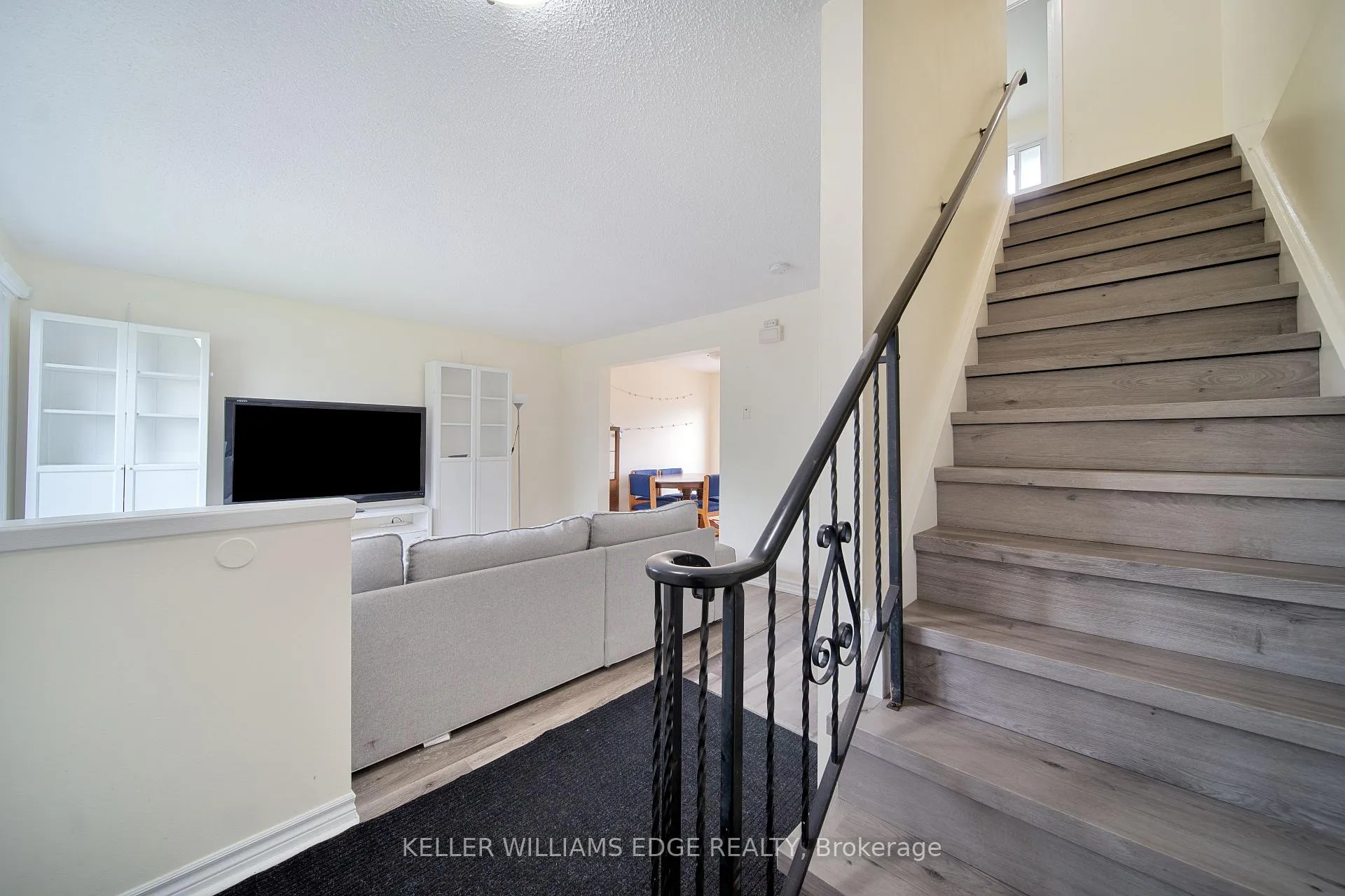 Photo 9 of 124 Romy Crescent, Thorold, Confederation Heights — HOMEH
