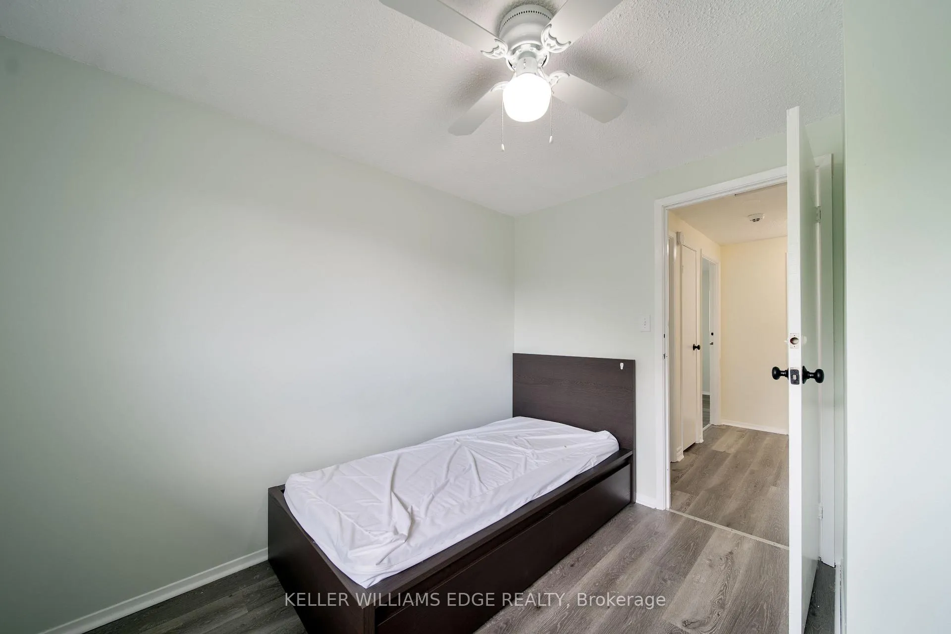 Photo 18 of 124 Romy Crescent, Thorold, Confederation Heights — HOMEH