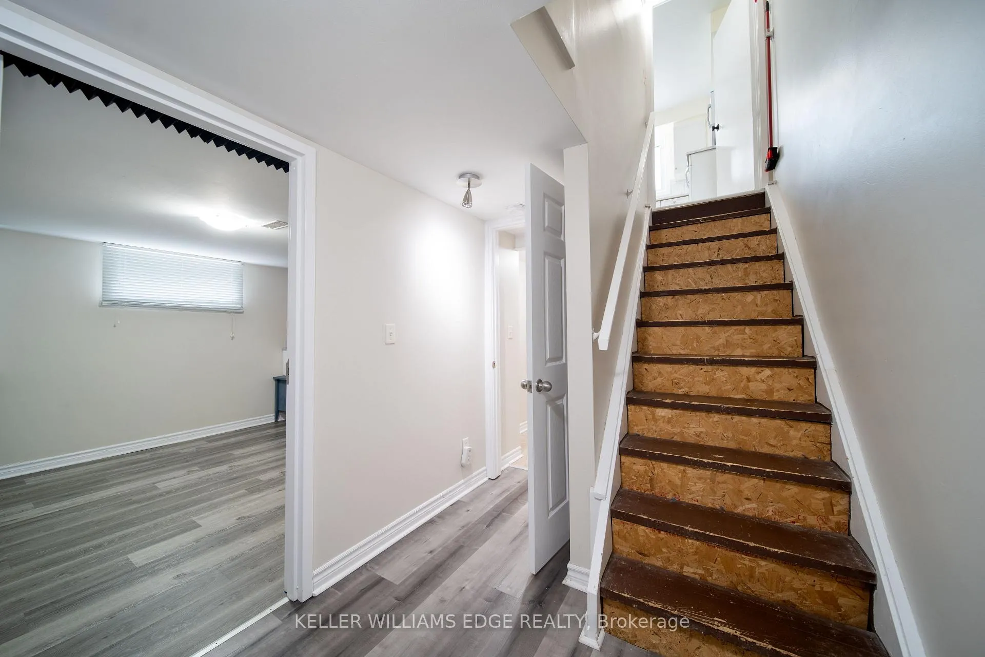 Photo 20 of 124 Romy Crescent, Thorold, Confederation Heights — HOMEH