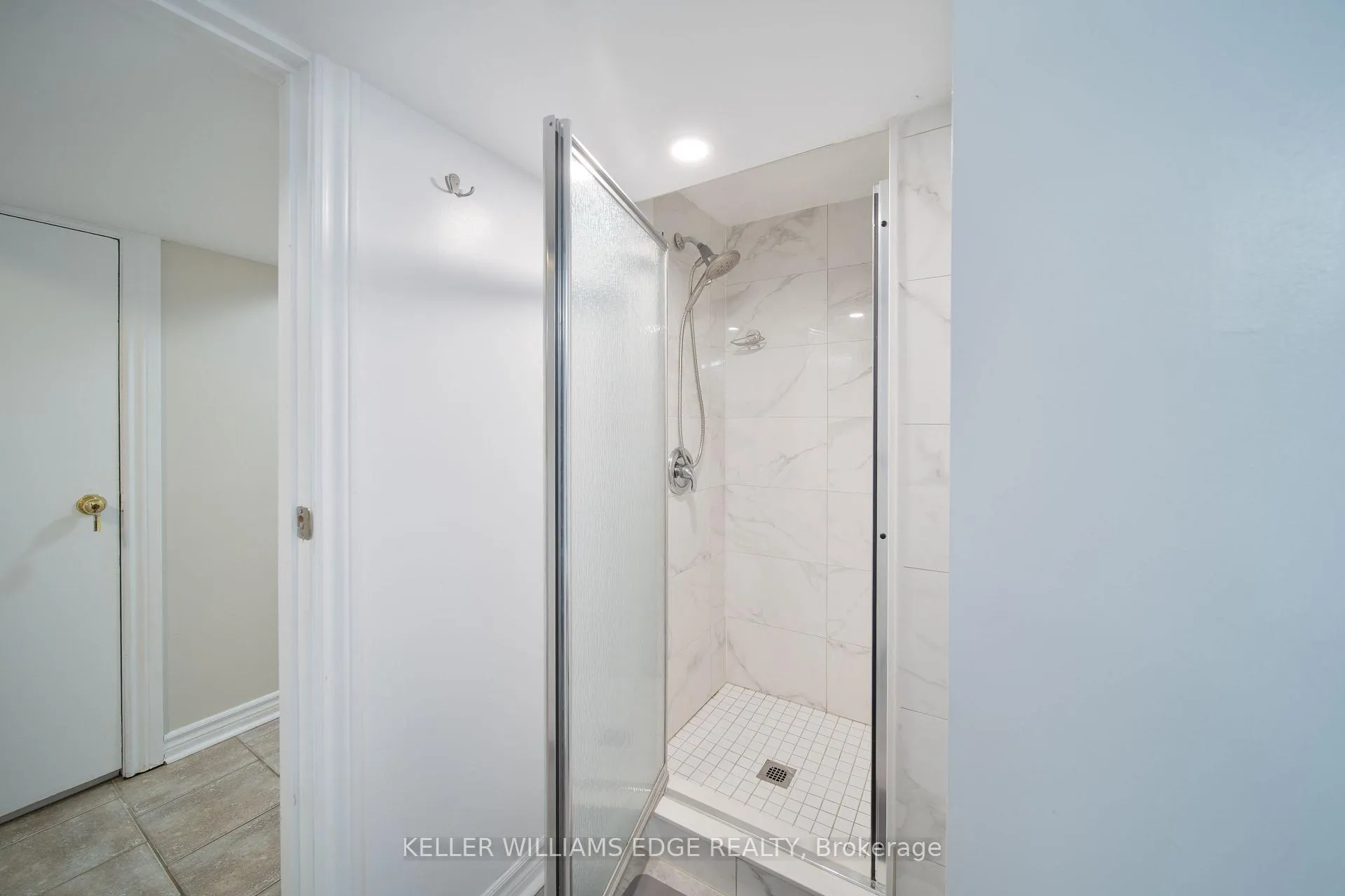 Photo 23 of 124 Romy Crescent, Thorold, Confederation Heights — HOMEH