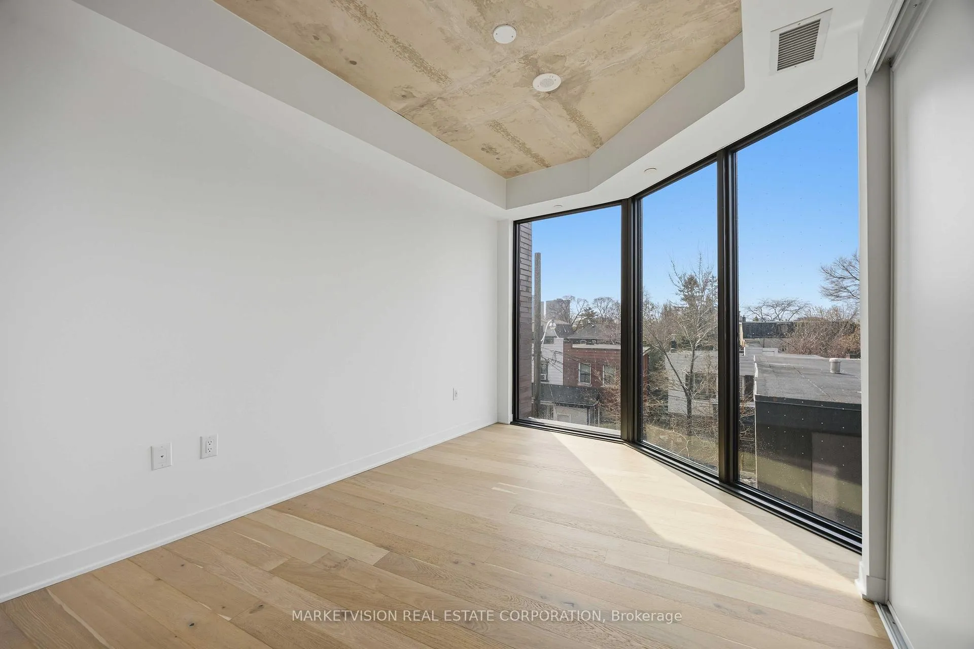 Photo 8 of Unit 317, 2625 Dundas Street W, Toronto, Junction Area — HOMEH