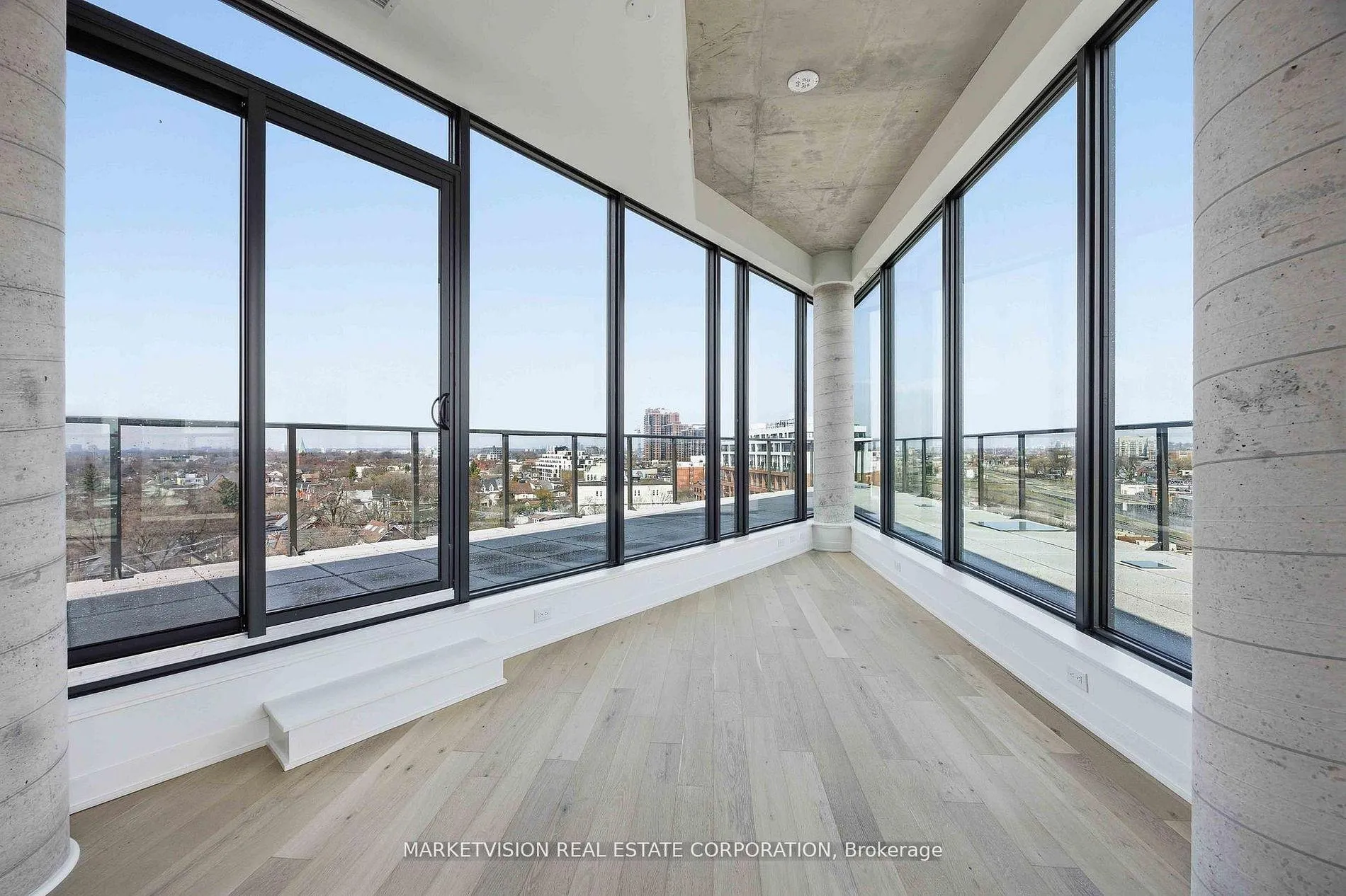 Front of Unit 902, 2625 Dundas Street W