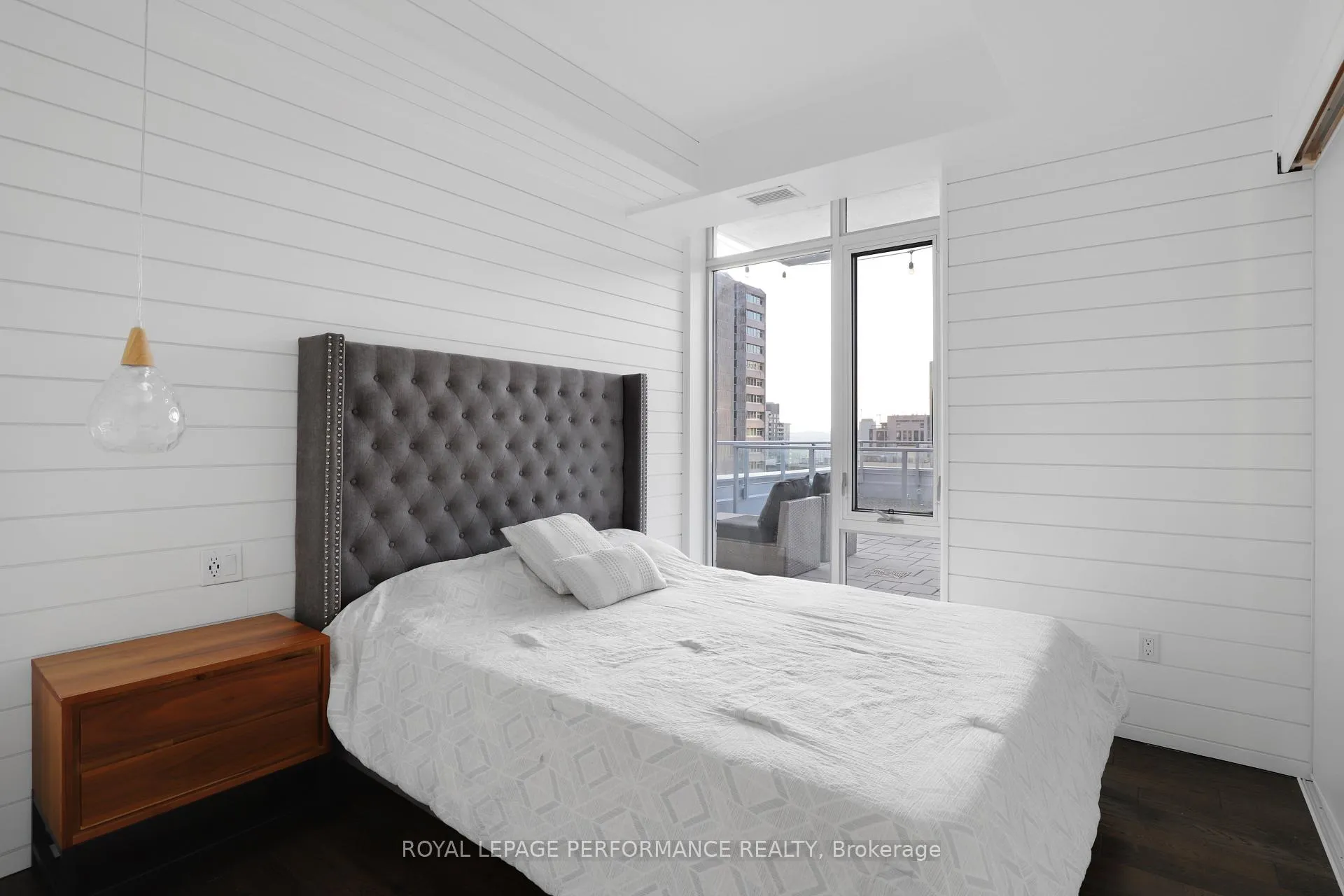 Photo 13 of Unit 1603, 255 Bay Street, Ottawa, Ottawa Centre — HOMEH