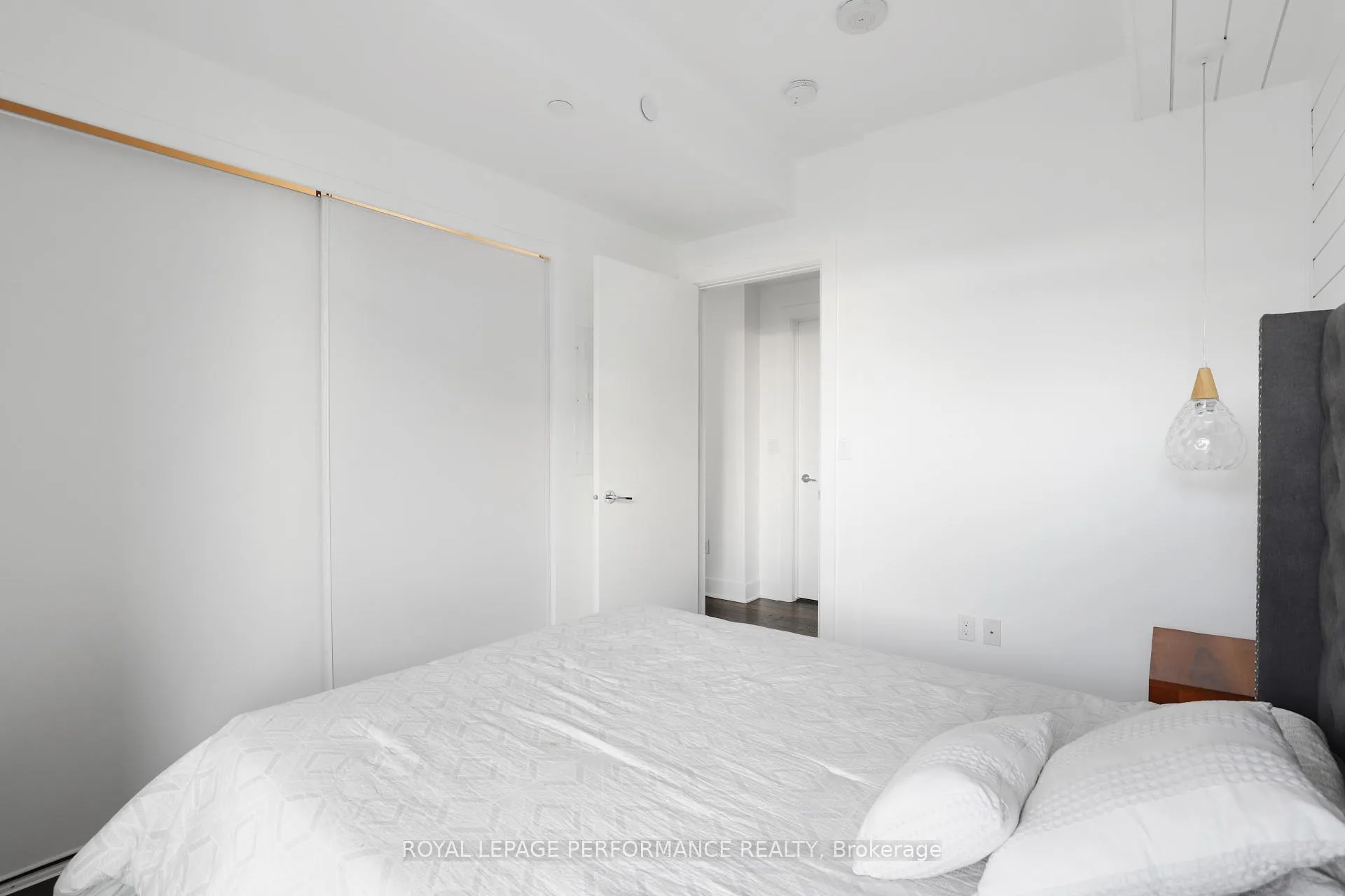 Photo 14 of Unit 1603, 255 Bay Street, Ottawa, Ottawa Centre — HOMEH