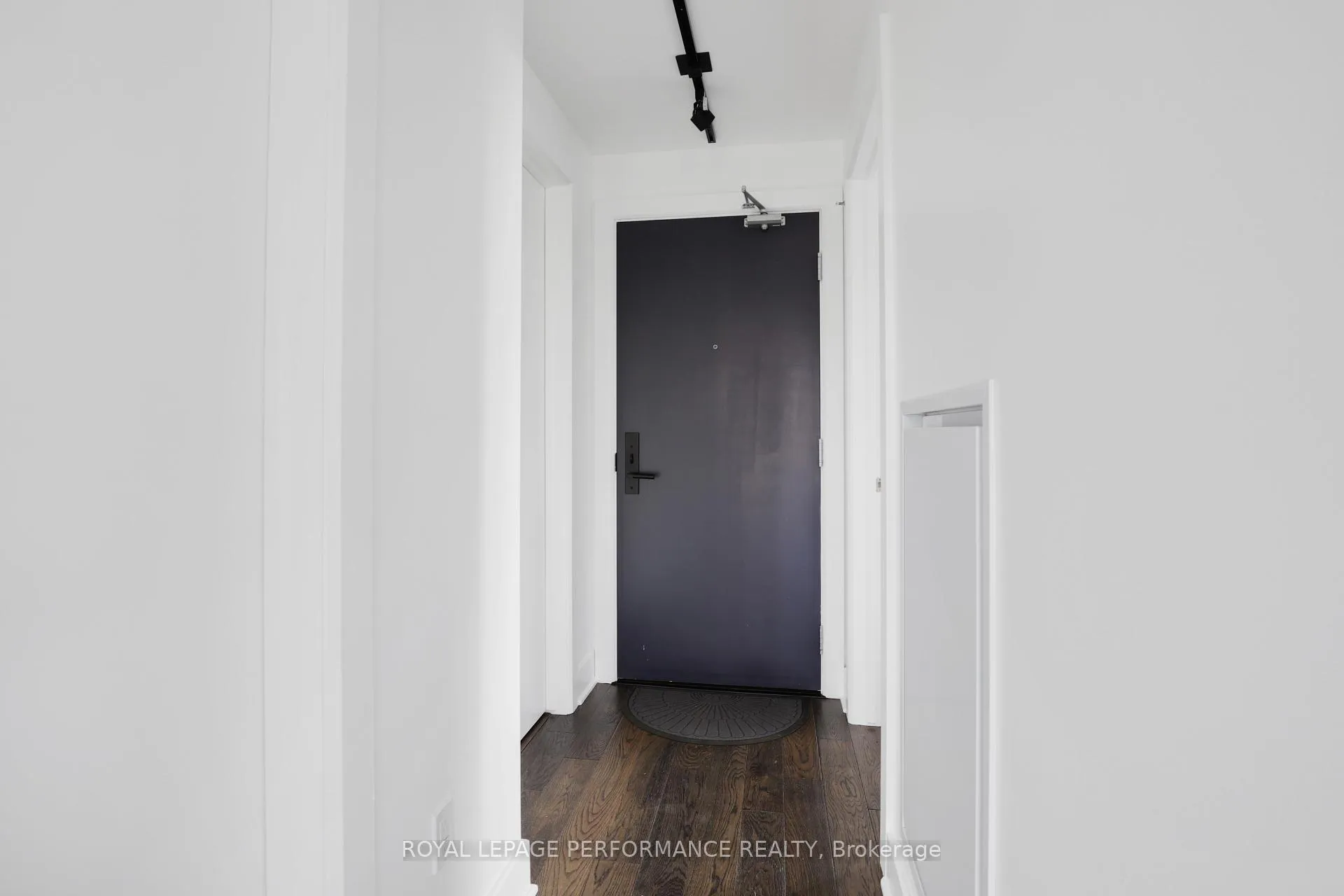 Photo 15 of Unit 1603, 255 Bay Street, Ottawa, Ottawa Centre — HOMEH