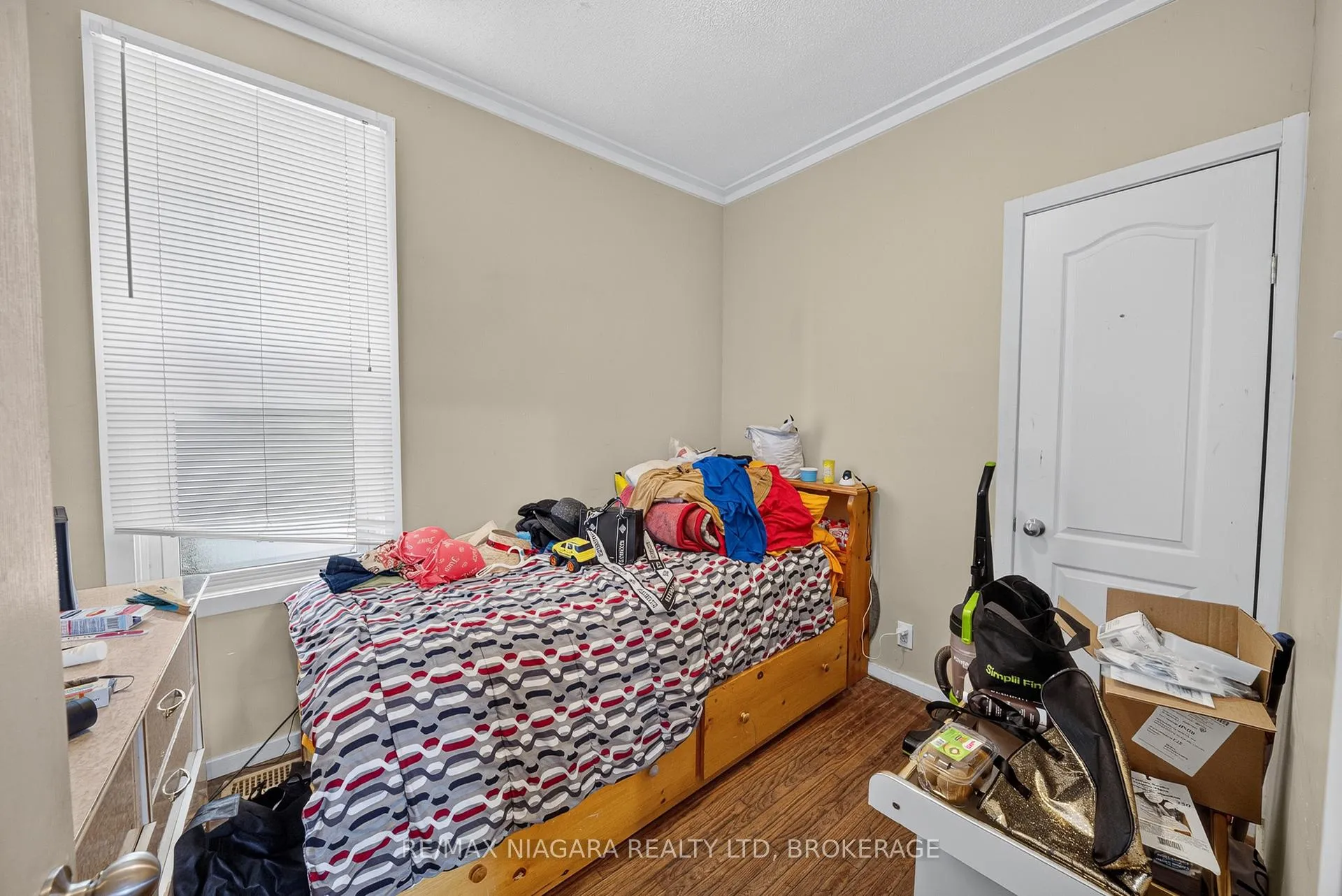 Photo 33 of 4454 Huron Street, Niagara Falls, Downtown — HOMEH