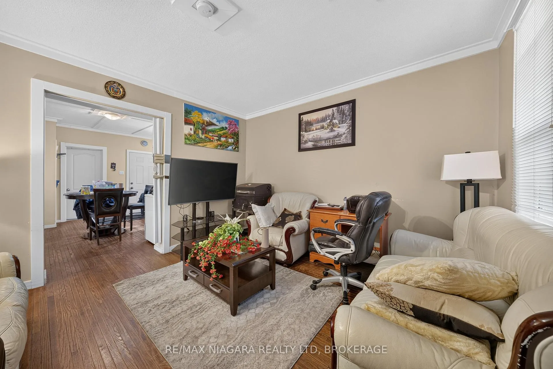 Photo 37 of 4454 Huron Street, Niagara Falls, Downtown — HOMEH
