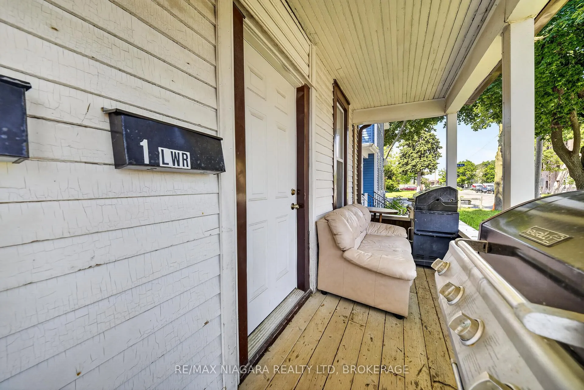 Photo 43 of 4454 Huron Street, Niagara Falls, Downtown — HOMEH