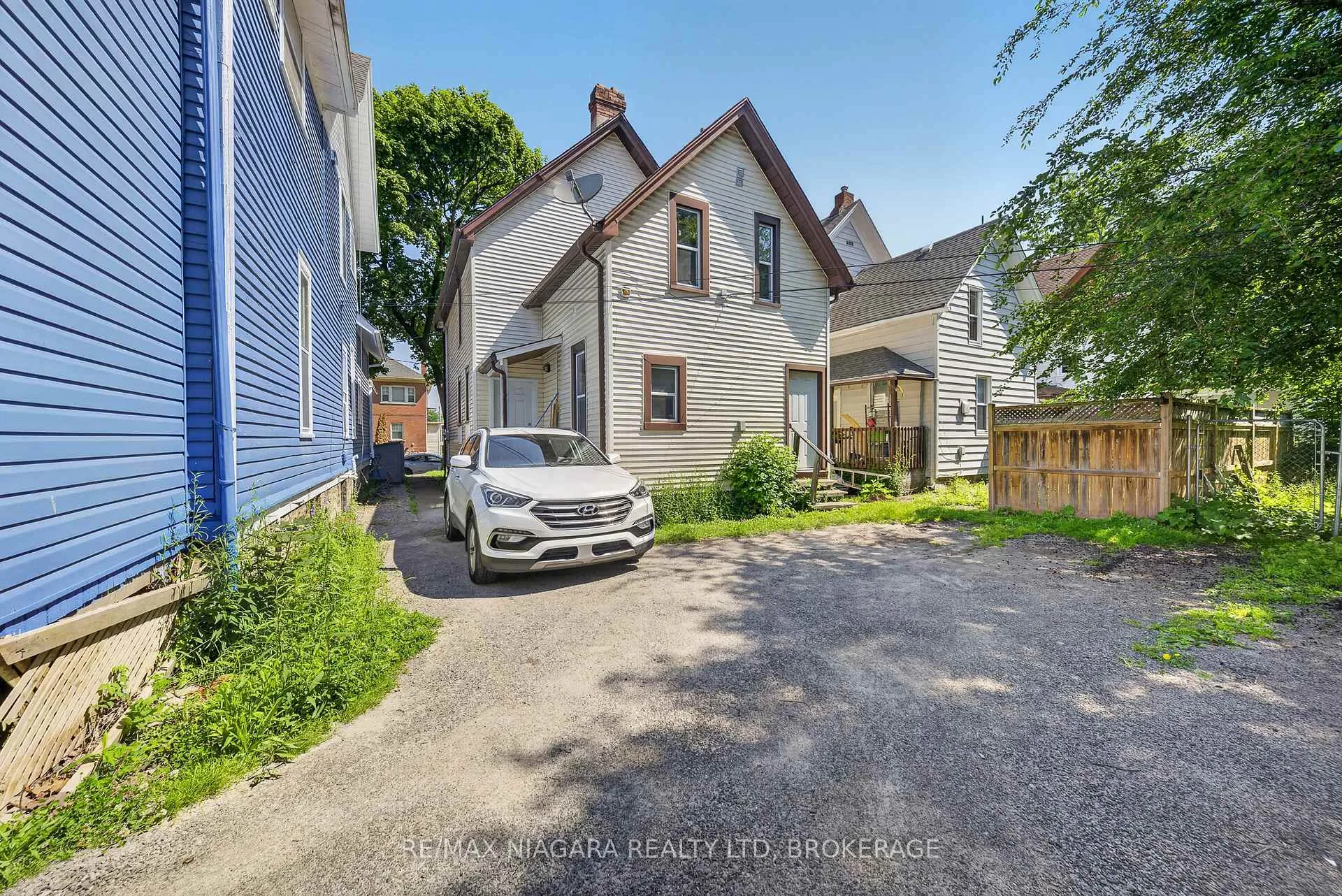 Photo 44 of 4454 Huron Street, Niagara Falls, Downtown — HOMEH