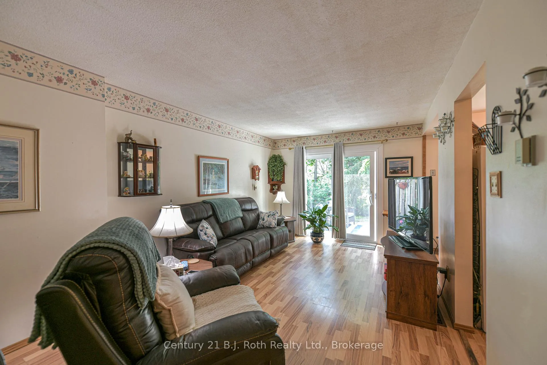 Photo 11 of Unit 35, 441 Barrie Road, Orillia — HOMEH