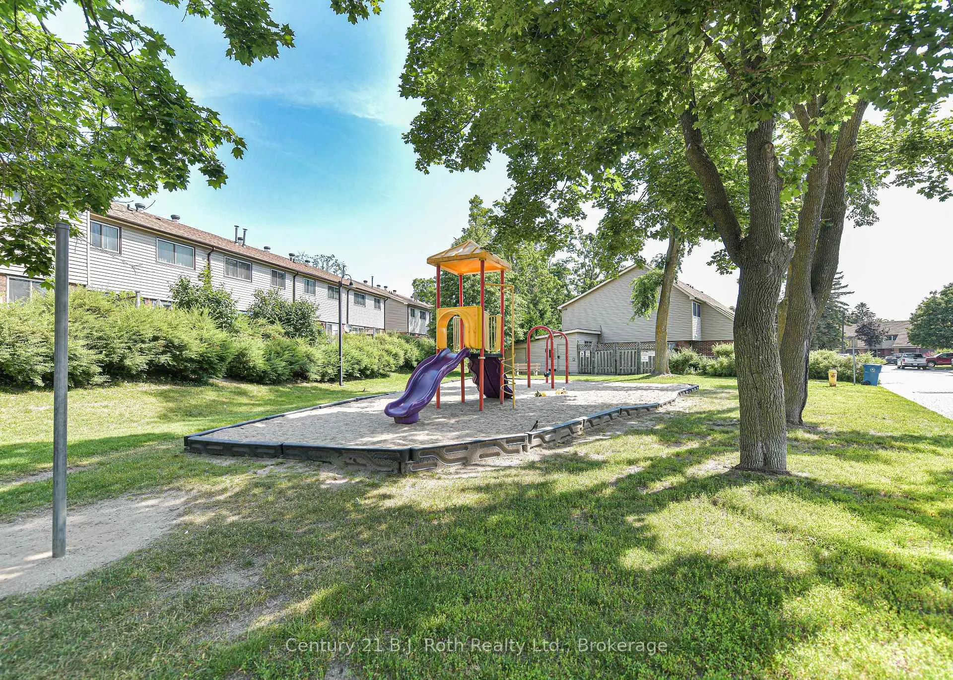 Photo 43 of Unit 35, 441 Barrie Road, Orillia — HOMEH