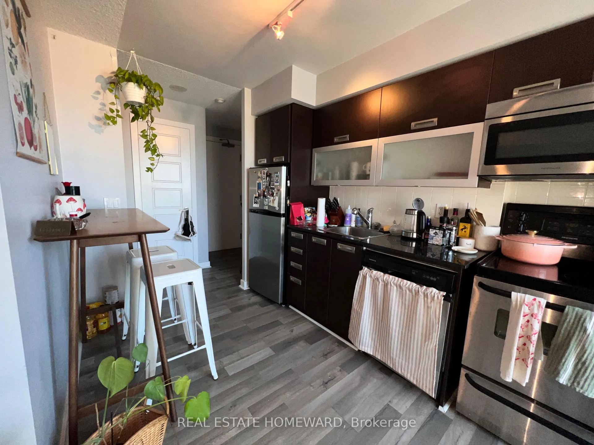Photo 6 of Unit 1104, 100 Western Battery Road, Toronto, Niagara — HOMEH