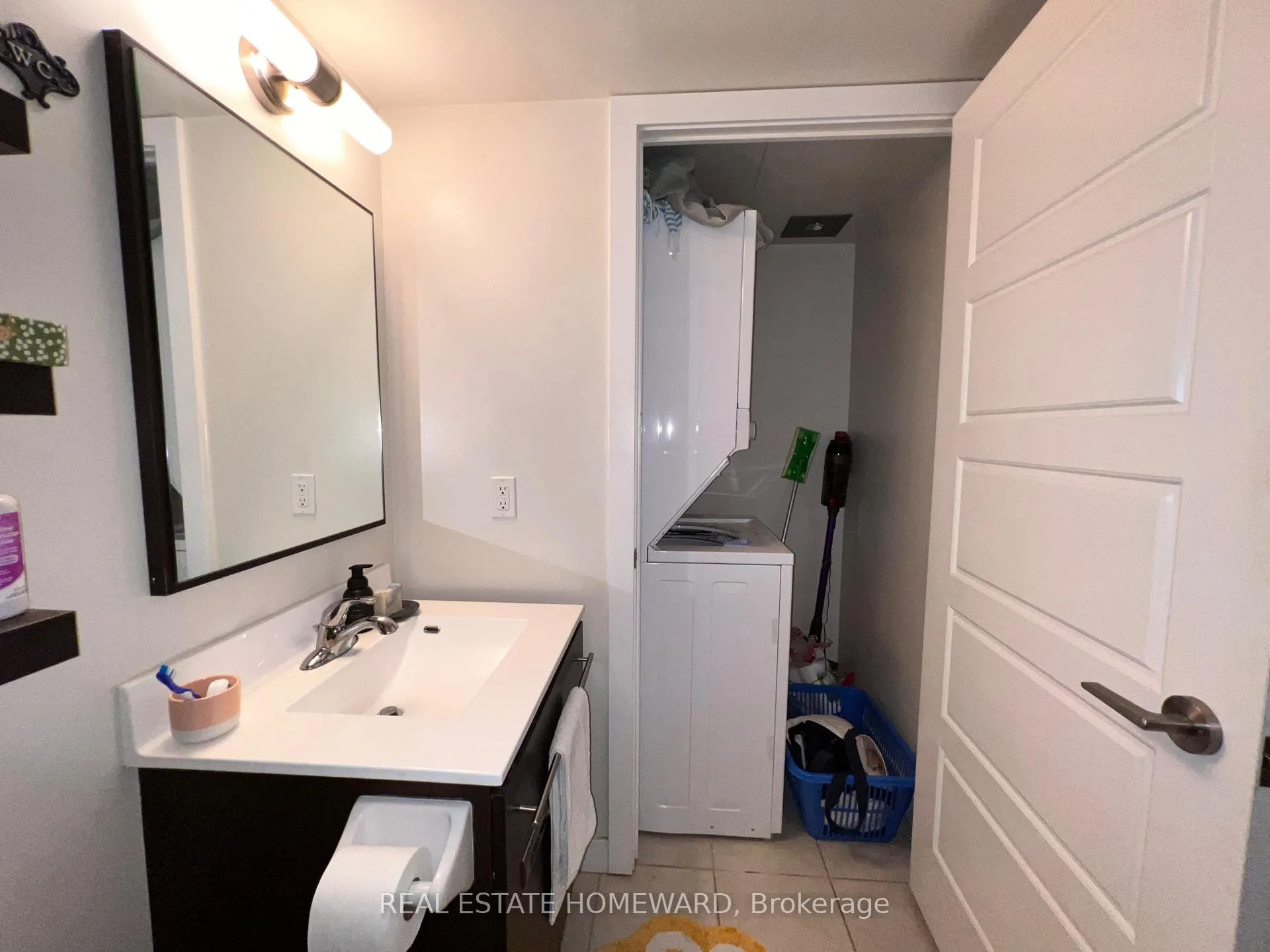 Photo 13 of Unit 1104, 100 Western Battery Road, Toronto, Niagara — HOMEH