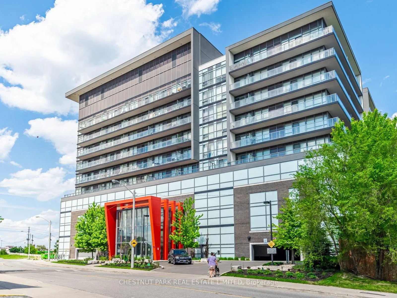 Front of Unit 613, 15 James Finlay Way