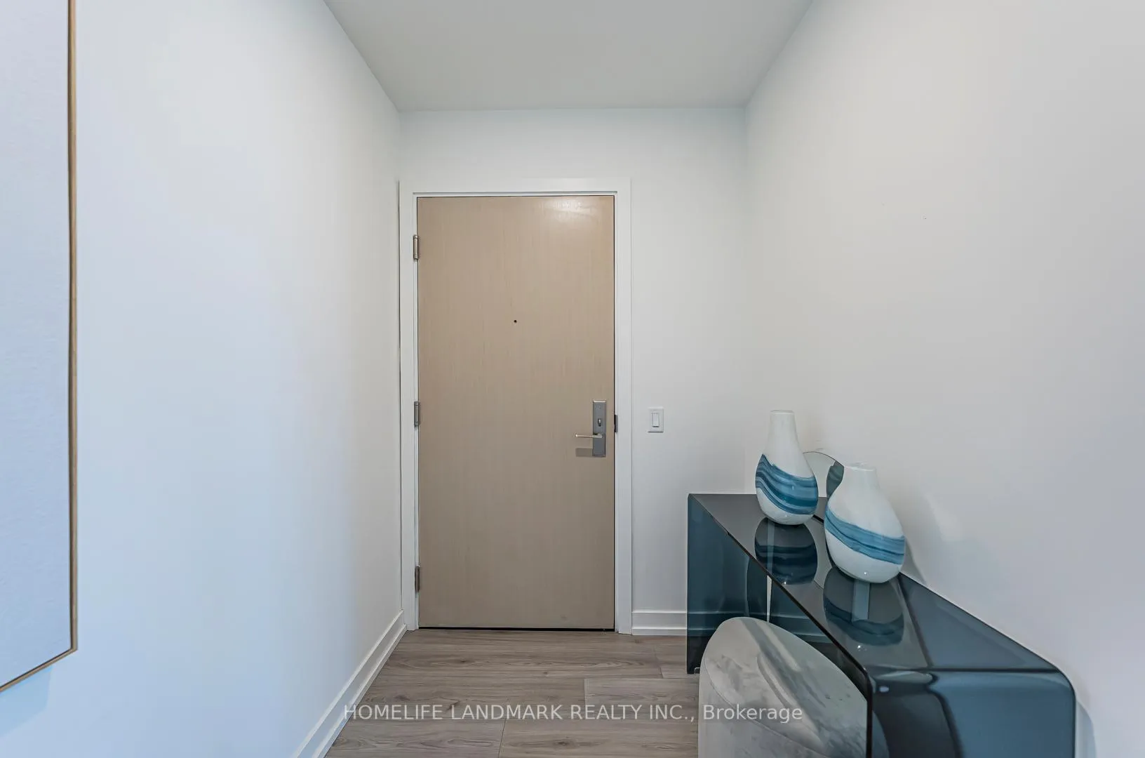 Photo 4 of Unit 5502, 395 Bloor Street E, Toronto, North St. James Town — HOMEH
