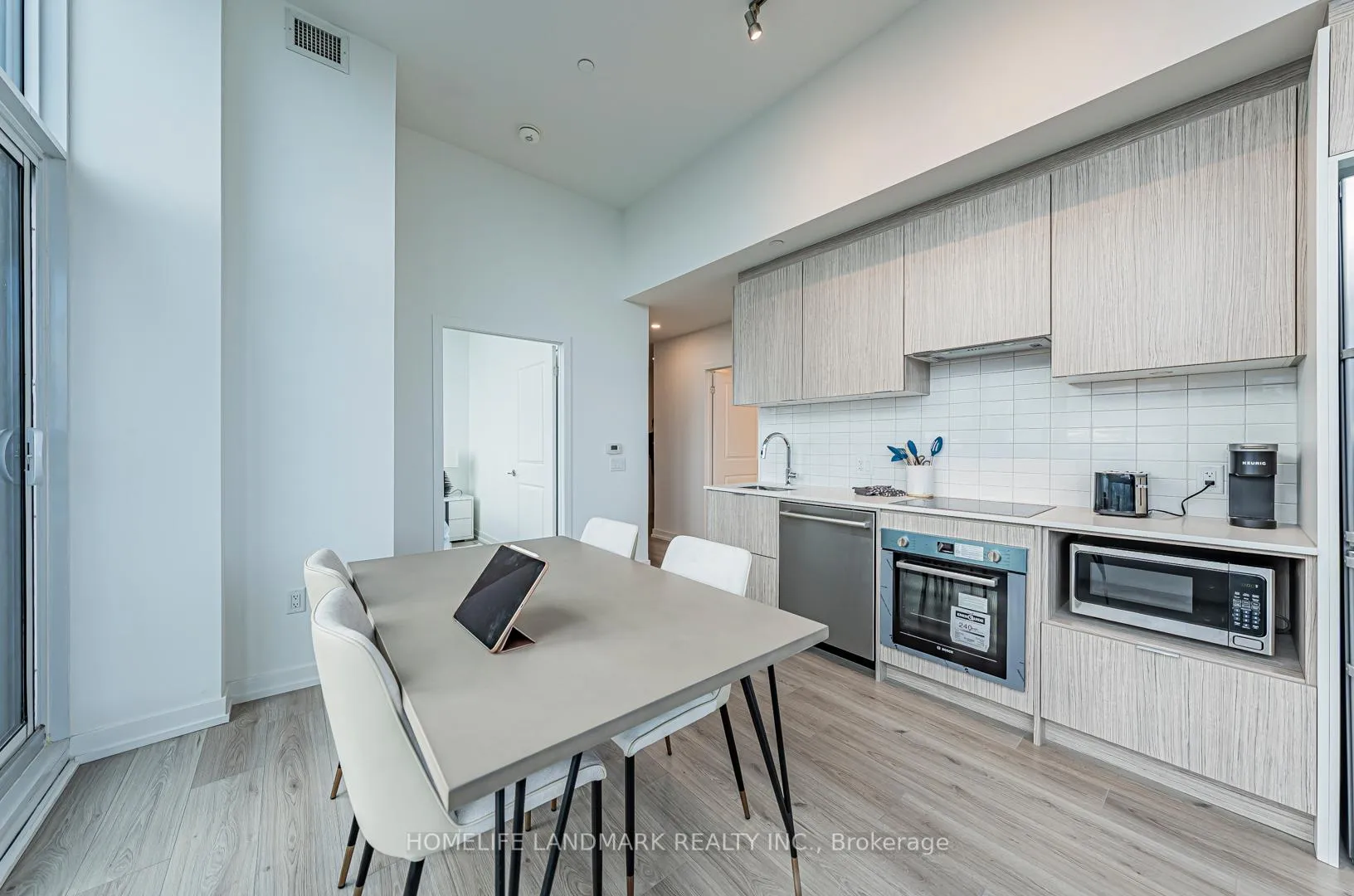 Photo 15 of Unit 5502, 395 Bloor Street E, Toronto, North St. James Town — HOMEH
