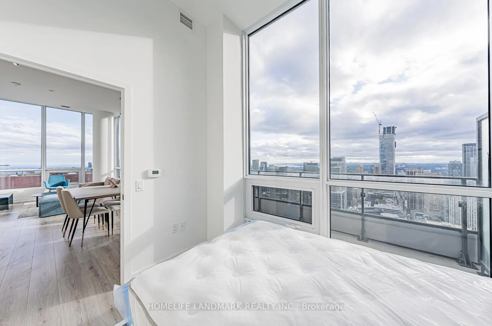 Photo 23 of Unit 5502, 395 Bloor Street E, Toronto, North St. James Town — HOMEH