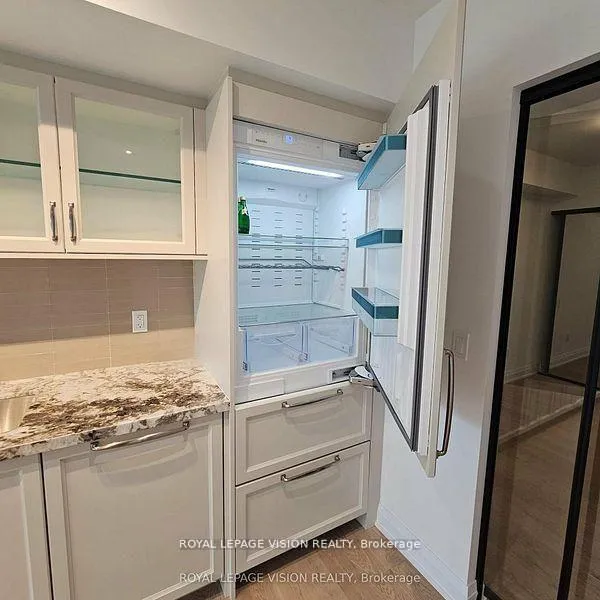 Photo 8 of Unit 310, 505 Glencairn Avenue, Toronto, Englemount-Lawrence — HOMEH