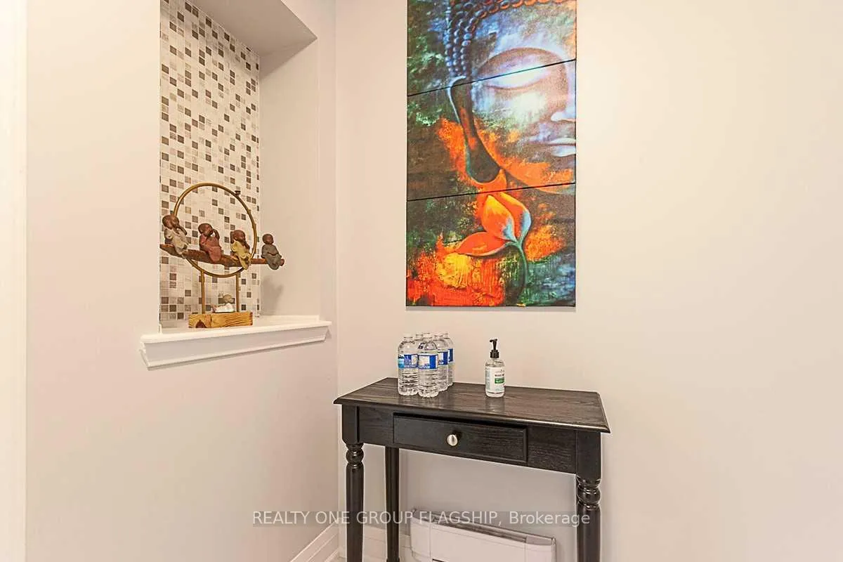 Photo 6 of 467 Dalhousie Gate, Milton, Willmott — HOMEH