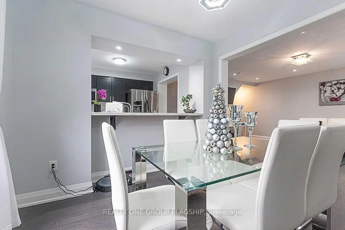 Photo 12 of 467 Dalhousie Gate, Milton, Willmott — HOMEH
