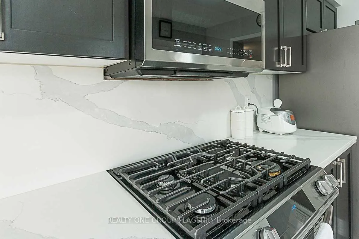Photo 15 of 467 Dalhousie Gate, Milton, Willmott — HOMEH