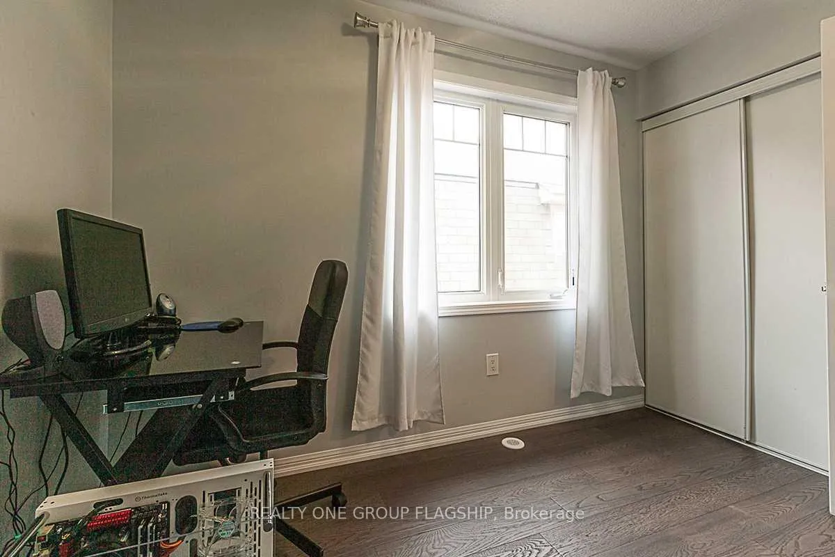 Photo 25 of 467 Dalhousie Gate, Milton, Willmott — HOMEH