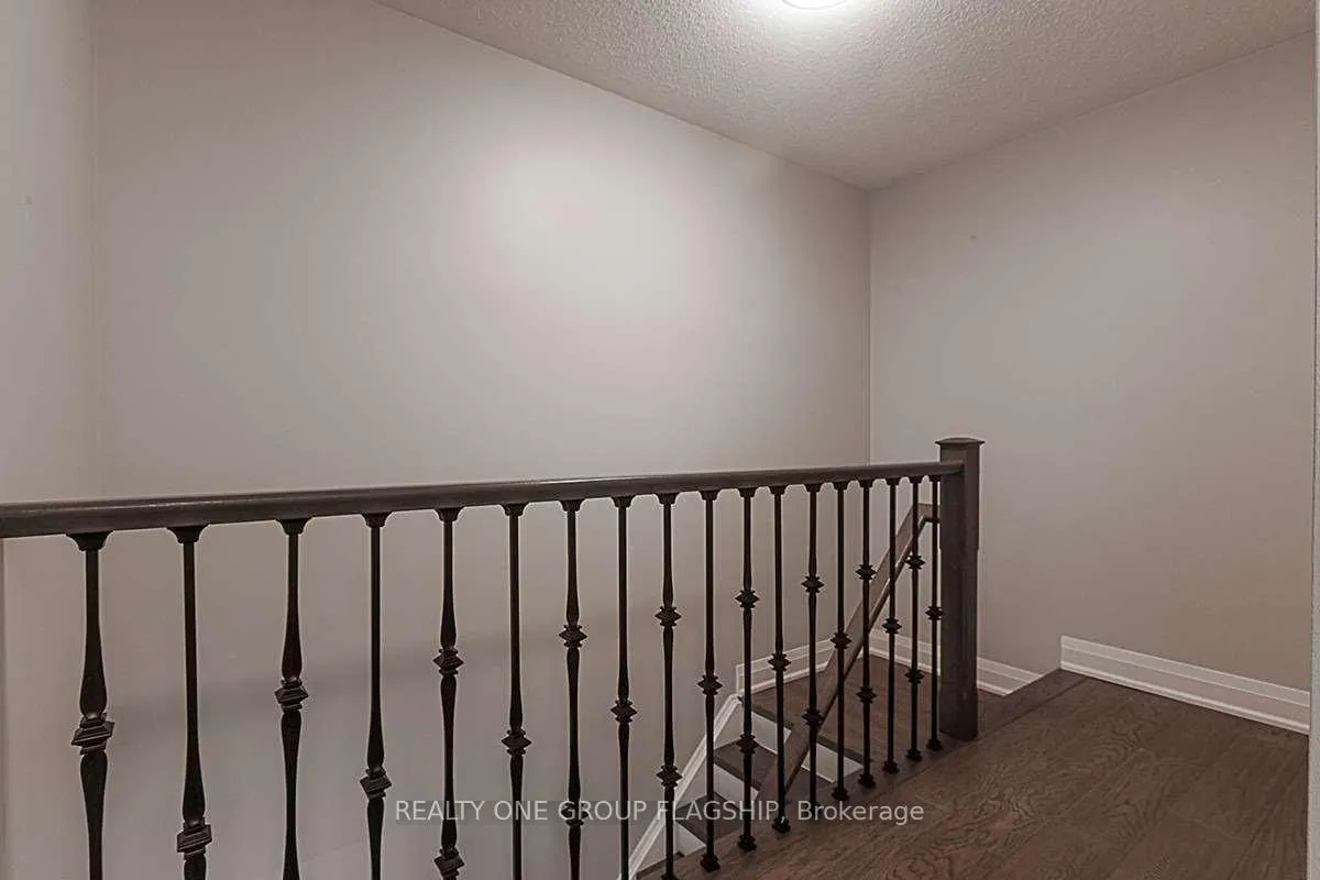 Photo 26 of 467 Dalhousie Gate, Milton, Willmott — HOMEH
