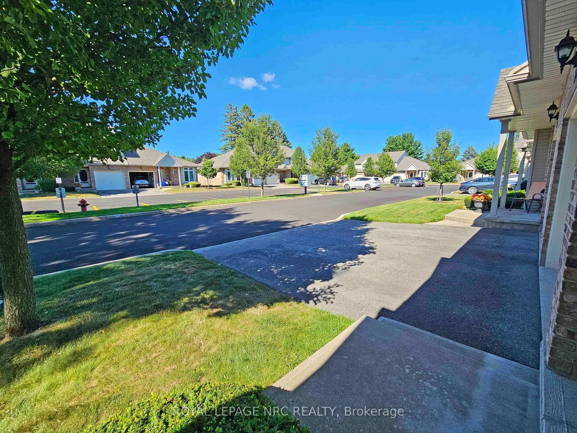 Photo 16 of Unit 28, 5070 drummond Road, Niagara Falls, Cherrywood — HOMEH