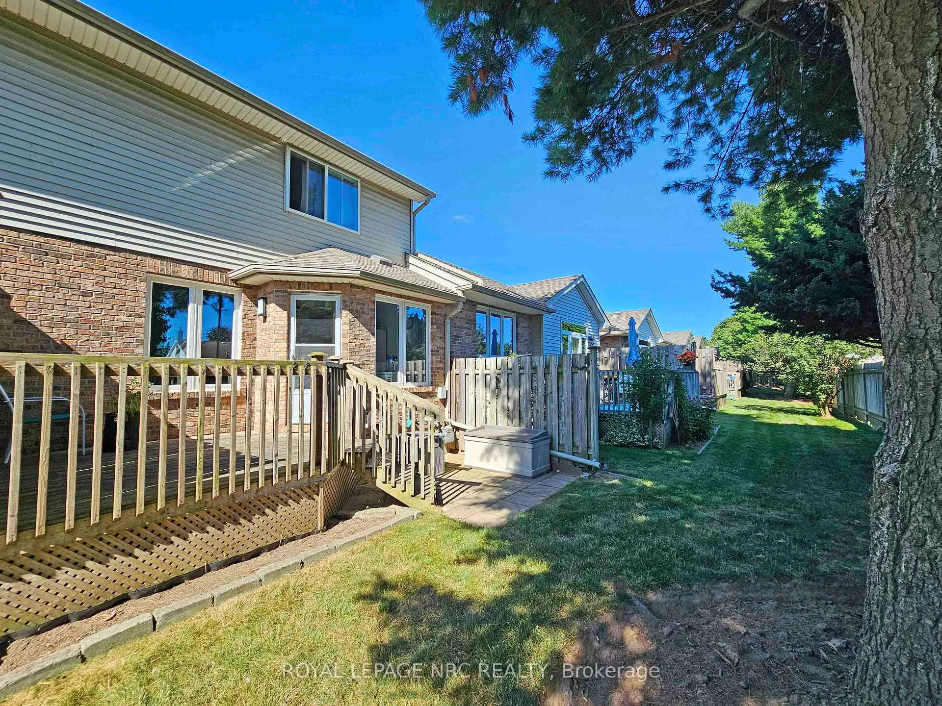 Photo 25 of Unit 28, 5070 drummond Road, Niagara Falls, Cherrywood — HOMEH