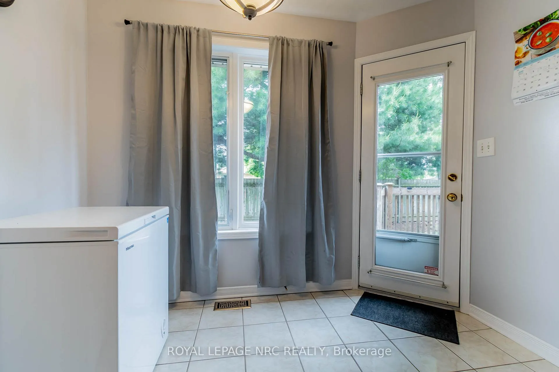 Photo 55 of Unit 28, 5070 drummond Road, Niagara Falls, Cherrywood — HOMEH