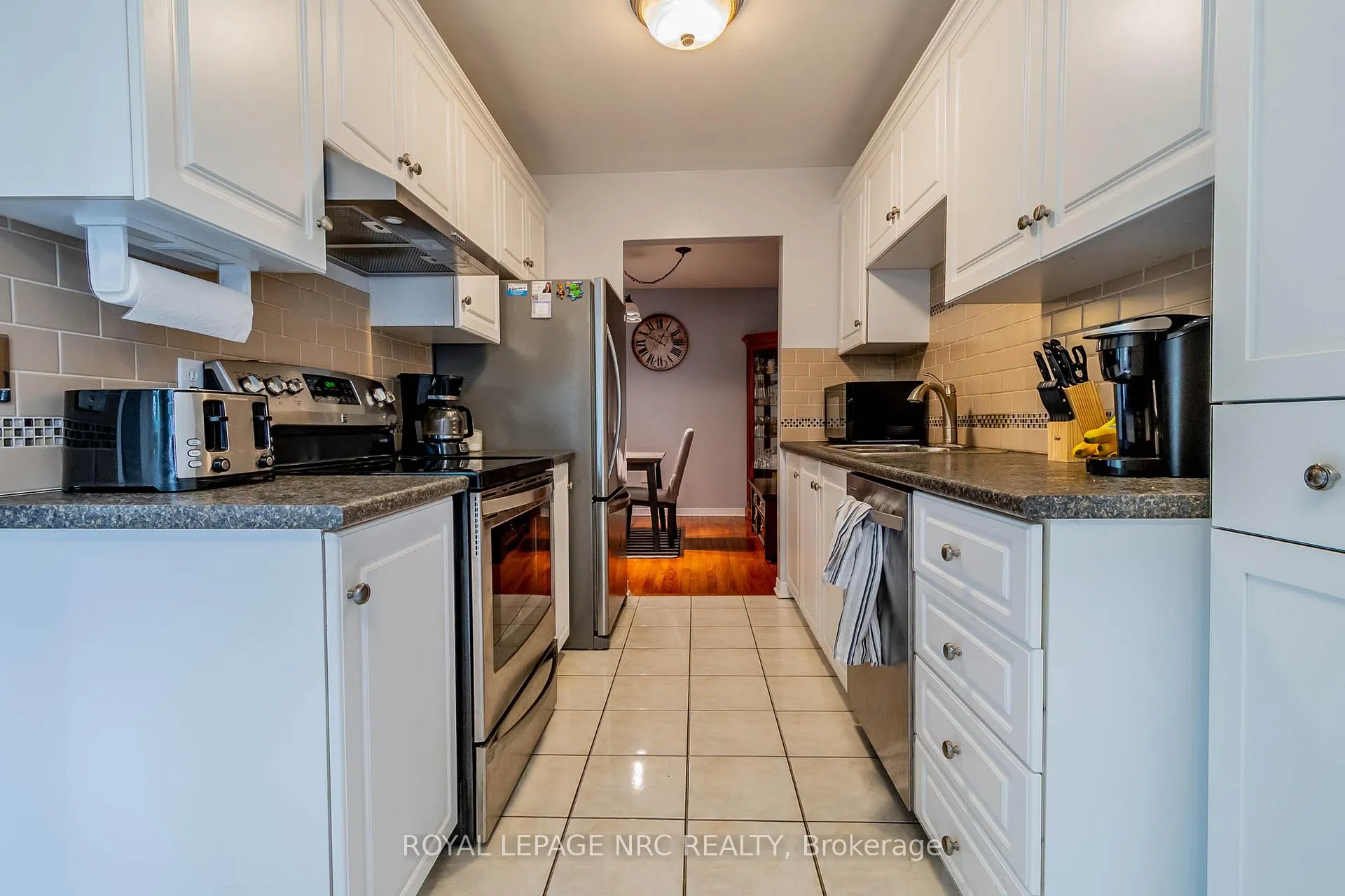 Photo 64 of Unit 28, 5070 drummond Road, Niagara Falls, Cherrywood — HOMEH