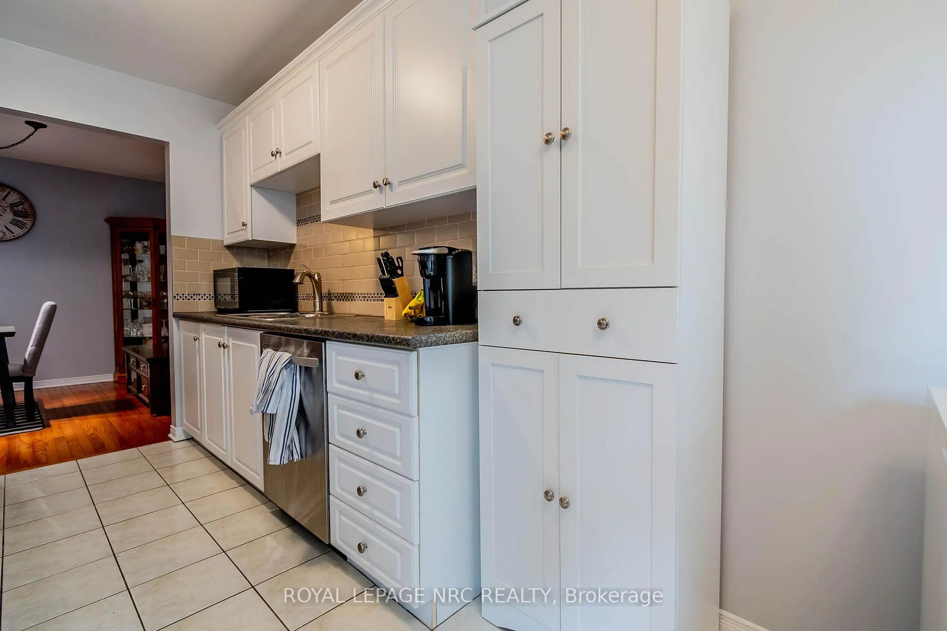 Photo 67 of Unit 28, 5070 drummond Road, Niagara Falls, Cherrywood — HOMEH