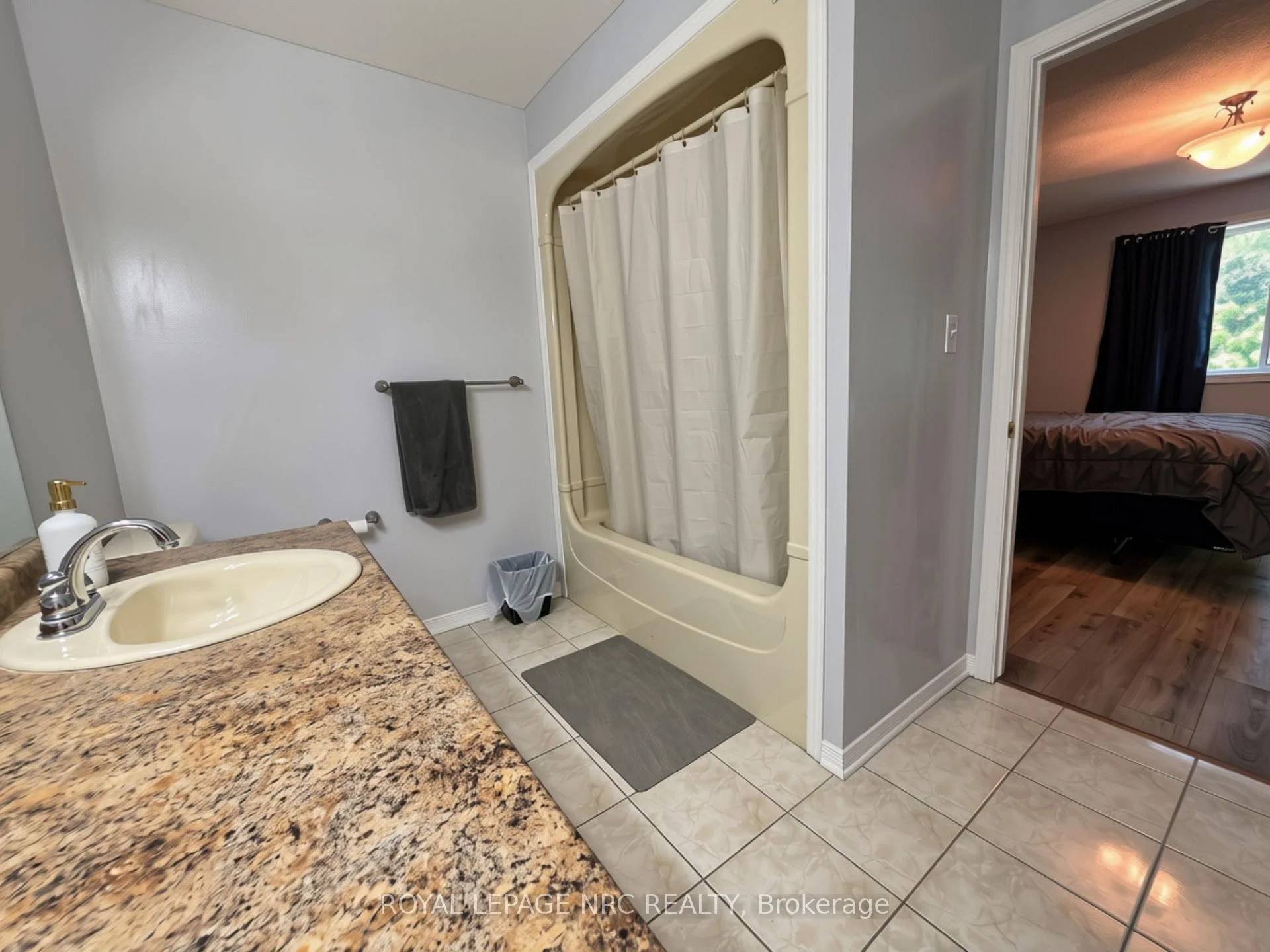 Photo 95 of Unit 28, 5070 drummond Road, Niagara Falls, Cherrywood — HOMEH