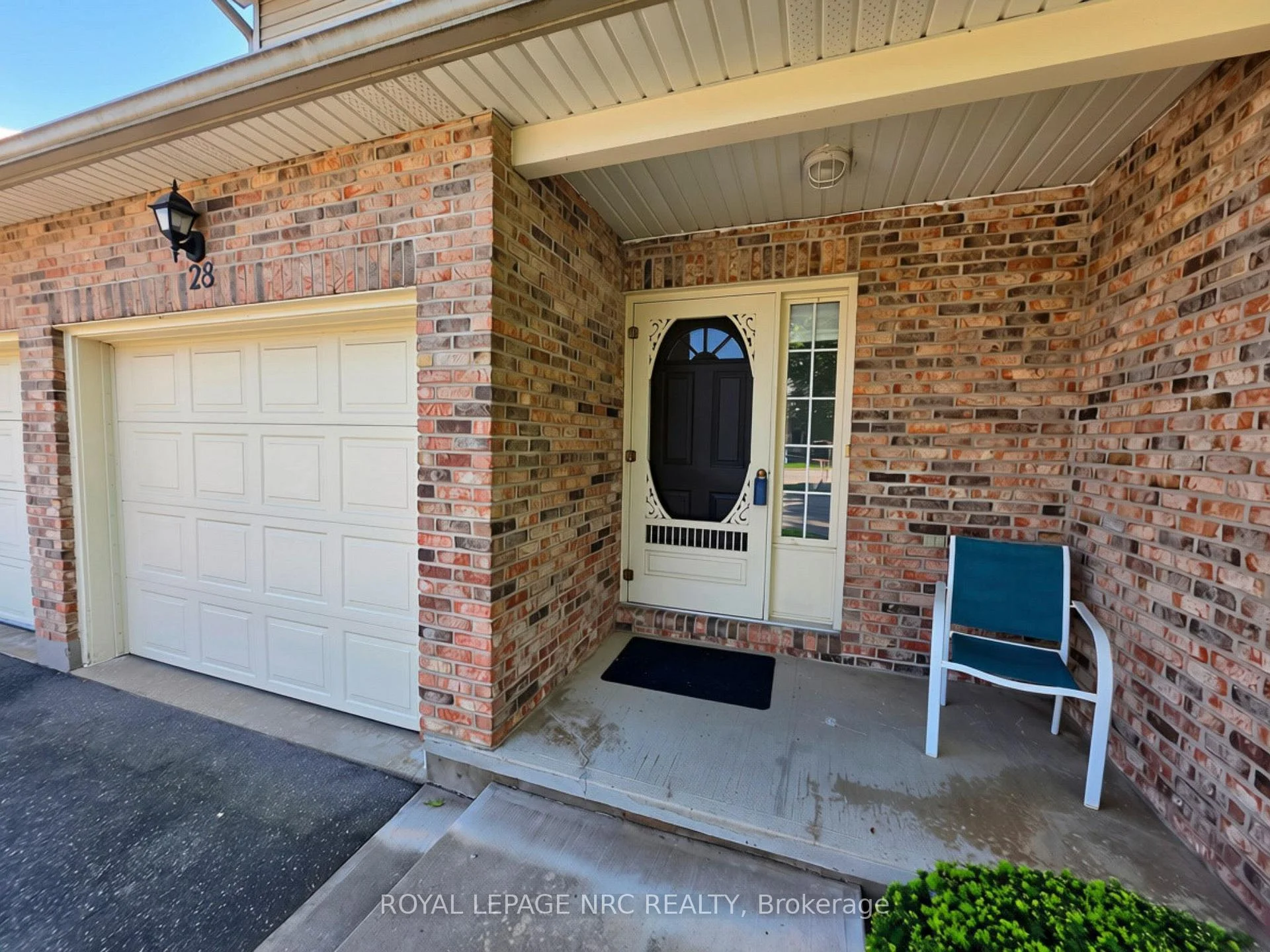 Photo 15 of Unit 28, 5070 drummond Road, Niagara Falls, Cherrywood — HOMEH