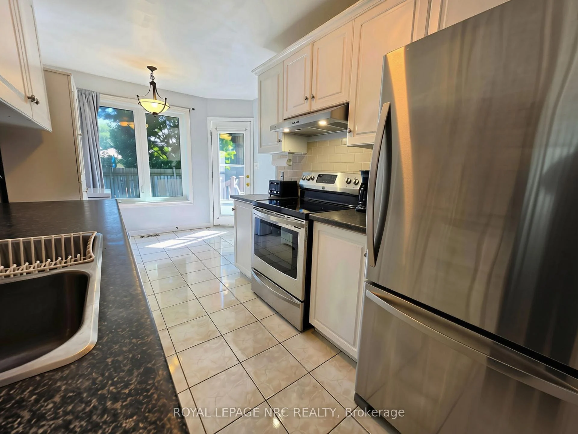 Photo 42 of Unit 28, 5070 drummond Road, Niagara Falls, Cherrywood — HOMEH