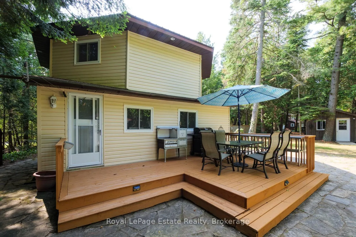 Photo 12 of 125 Third Avenue N, South Bruce Peninsula — HOMEH