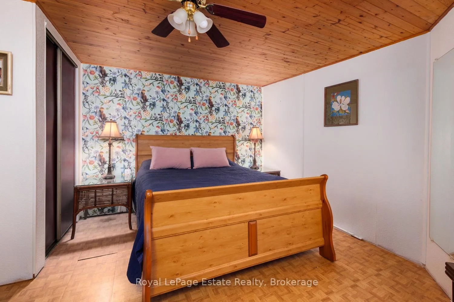 Photo 15 of 125 Third Avenue N, South Bruce Peninsula — HOMEH